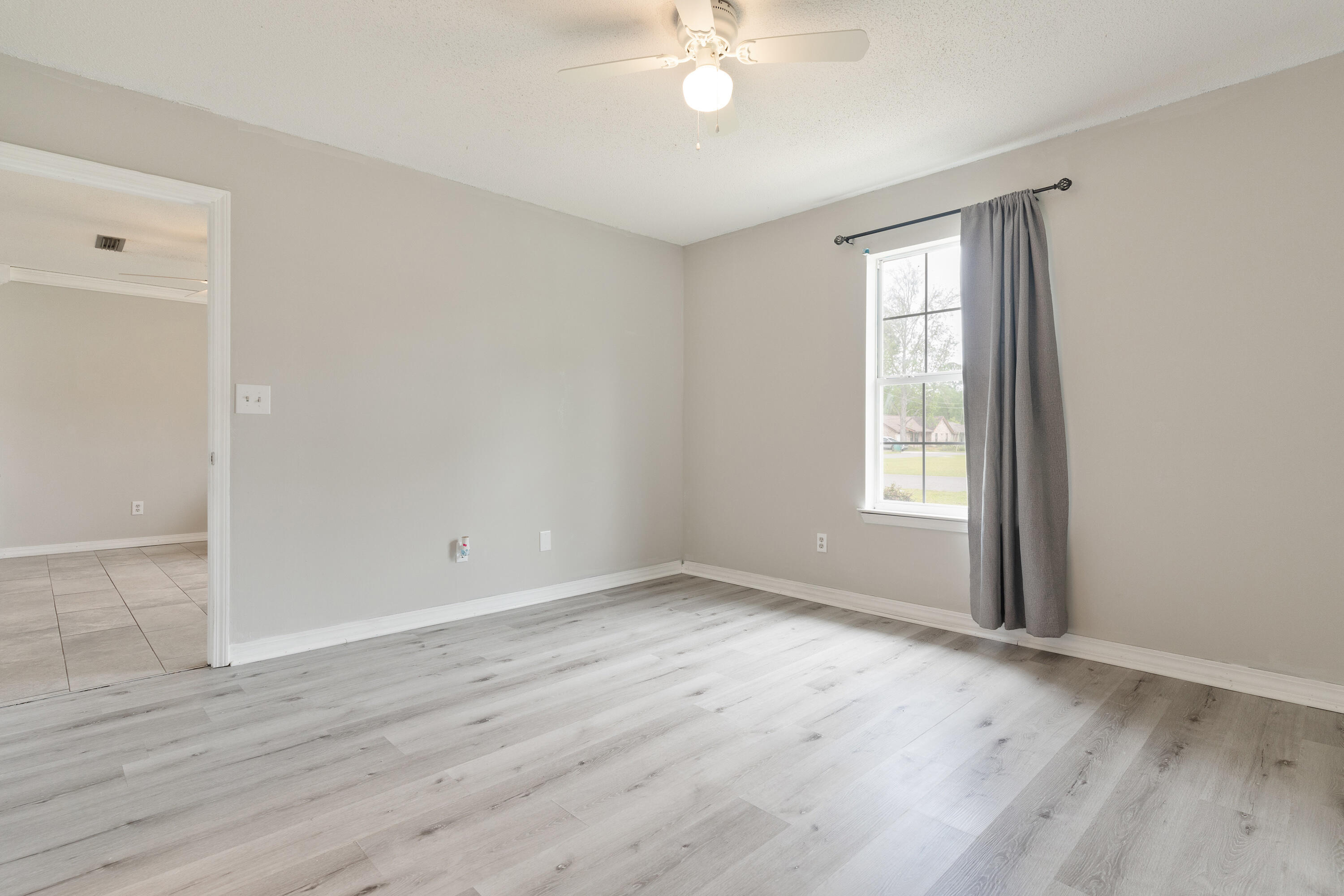 PINE MEADOWS - Residential