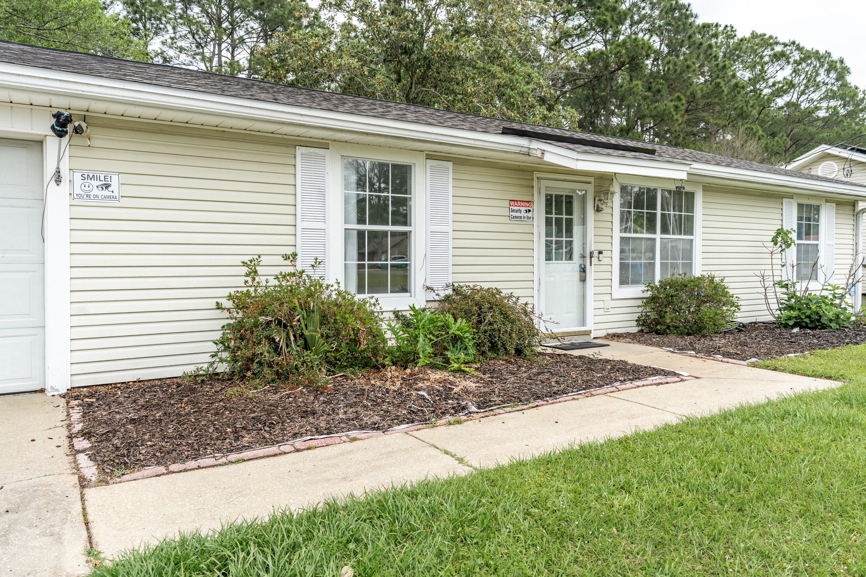 PINE MEADOWS - Residential