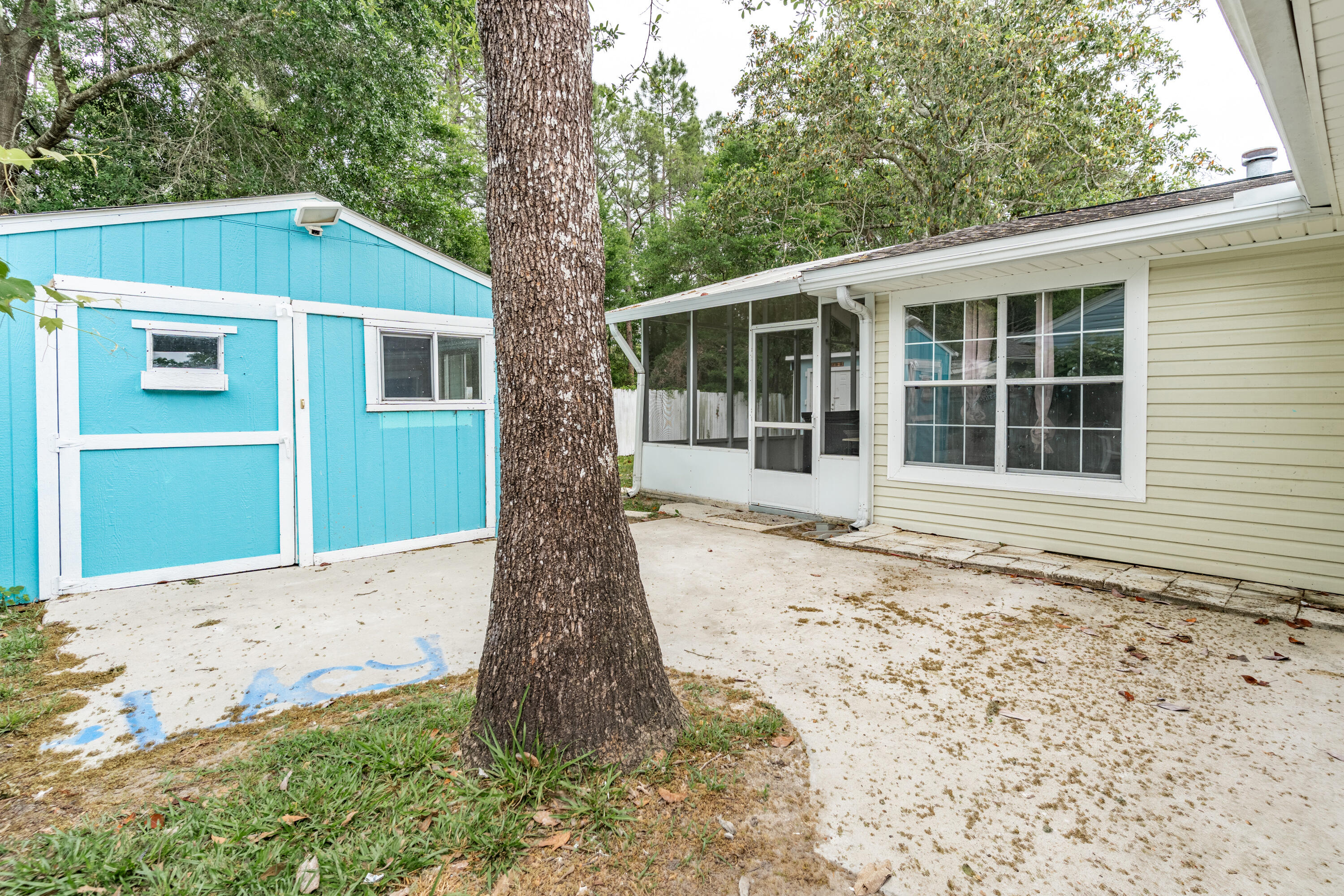 PINE MEADOWS - Residential