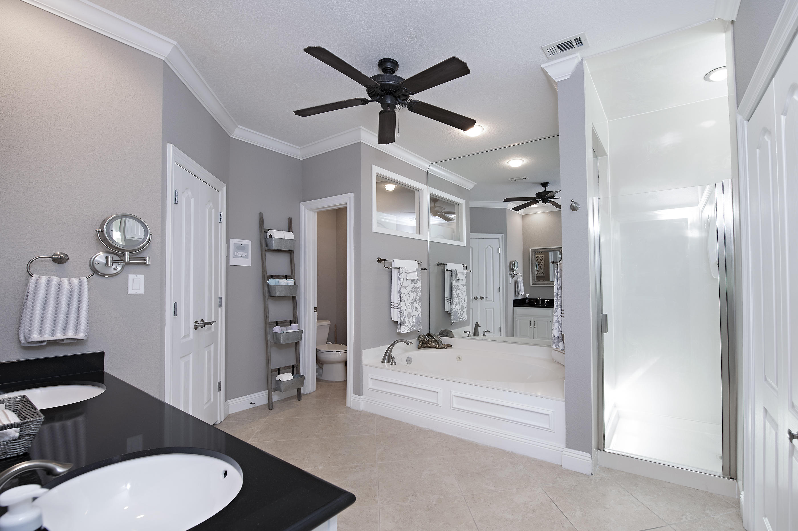 GOLF VIEW - Residential