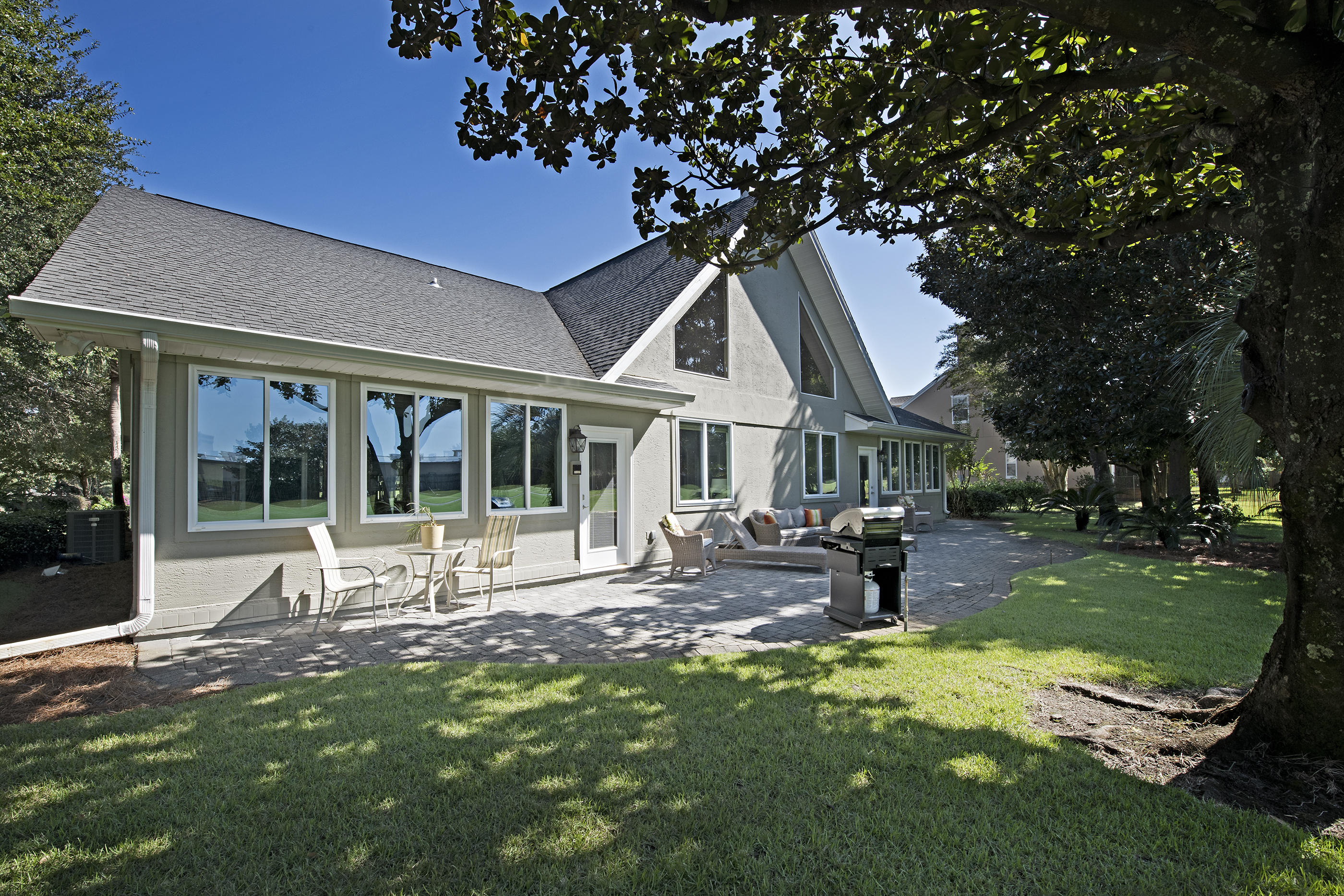 GOLF VIEW - Residential