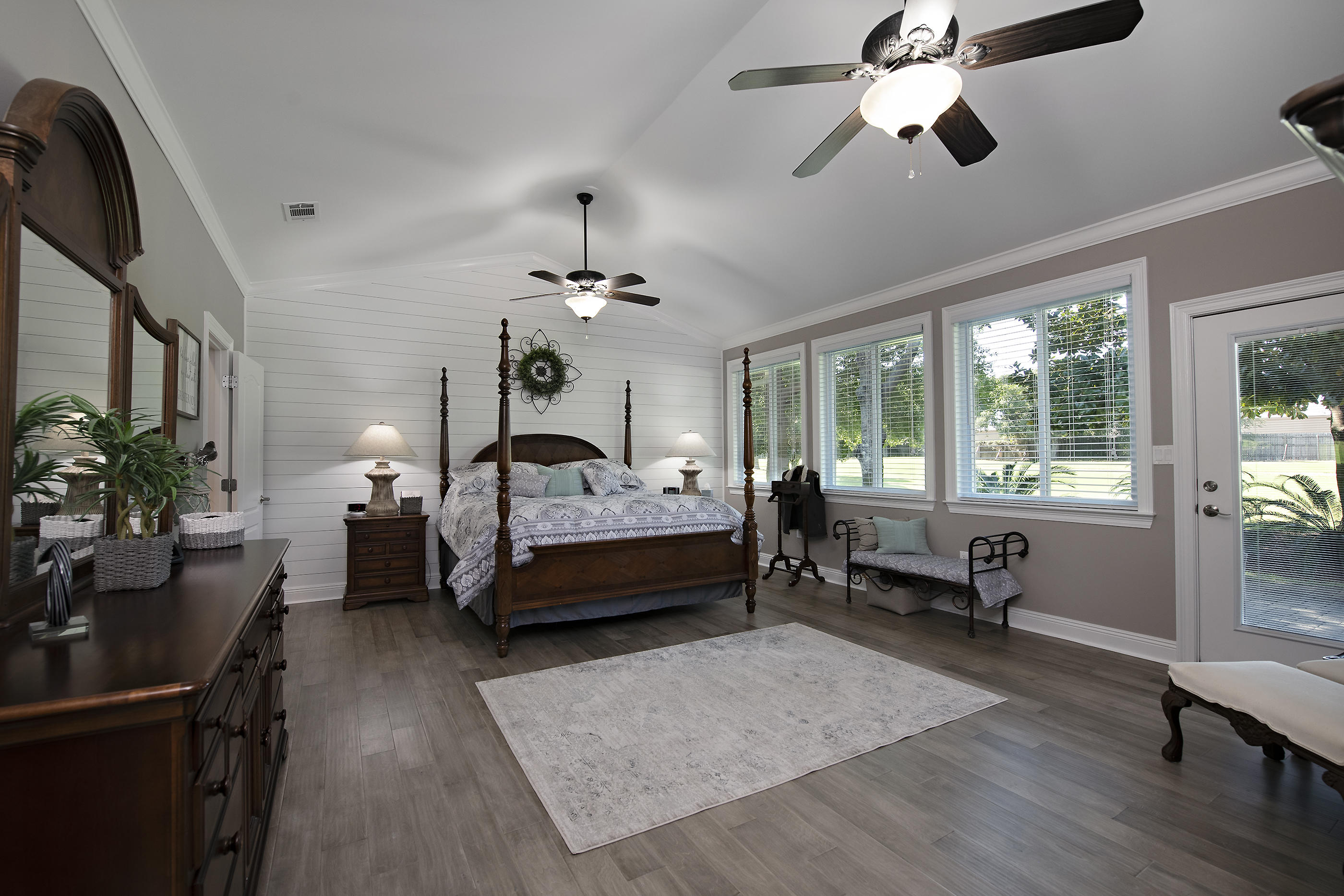 GOLF VIEW - Residential