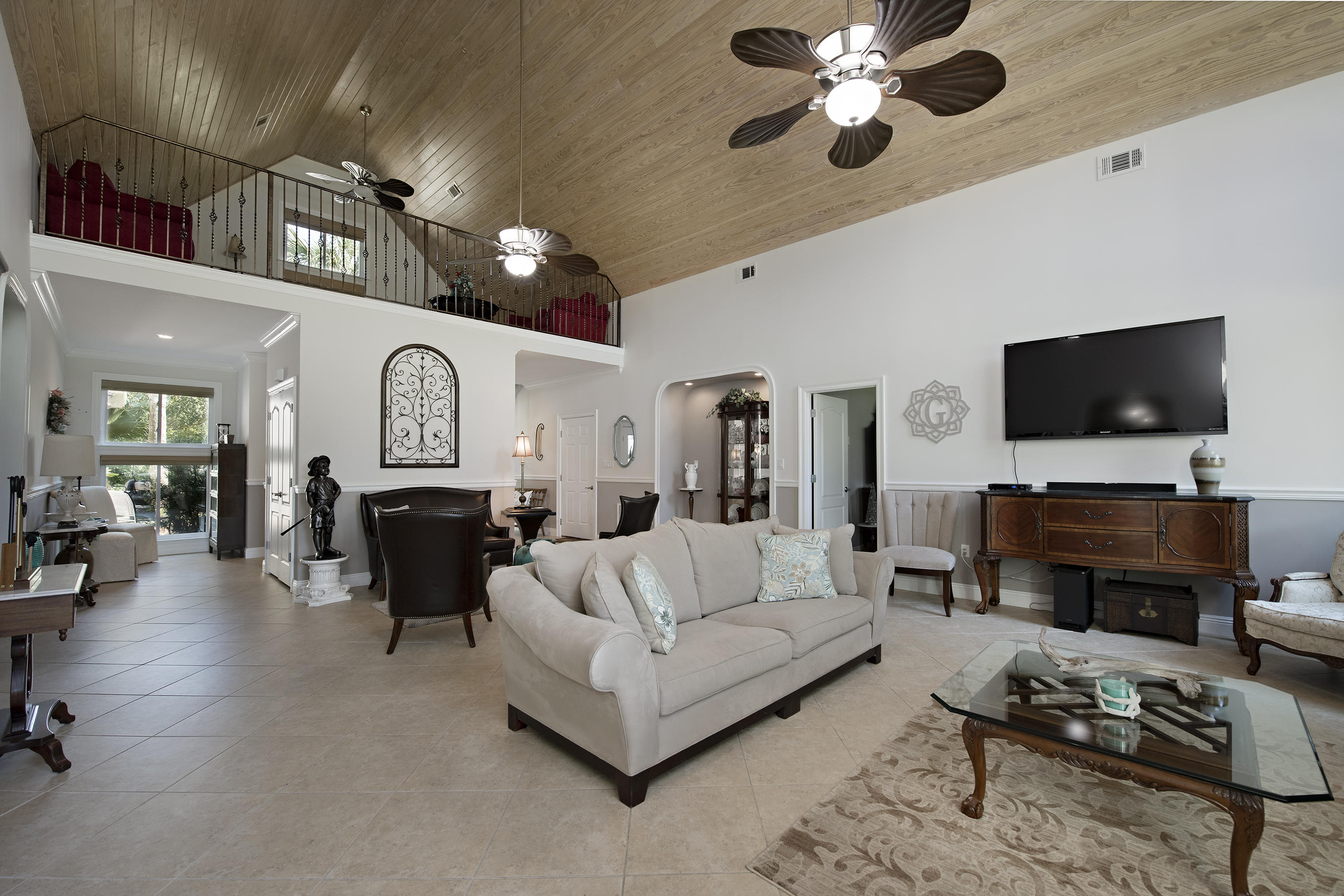 GOLF VIEW - Residential