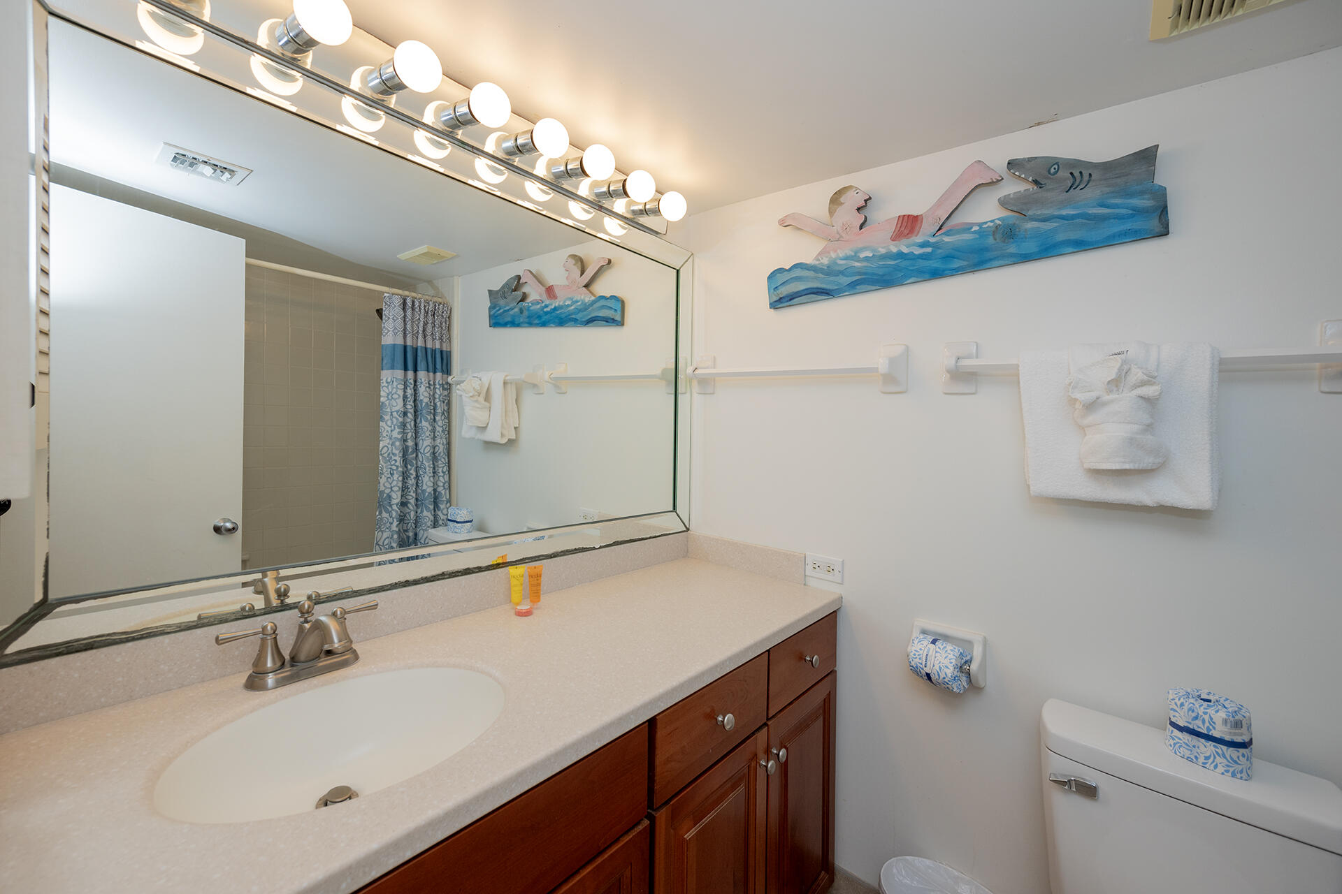 MAINSAIL CONDO PH 1 - Residential