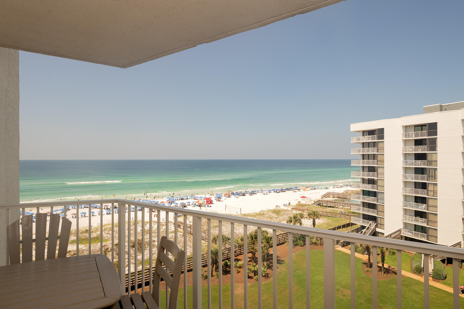 MAINSAIL CONDO PH 1 - Residential