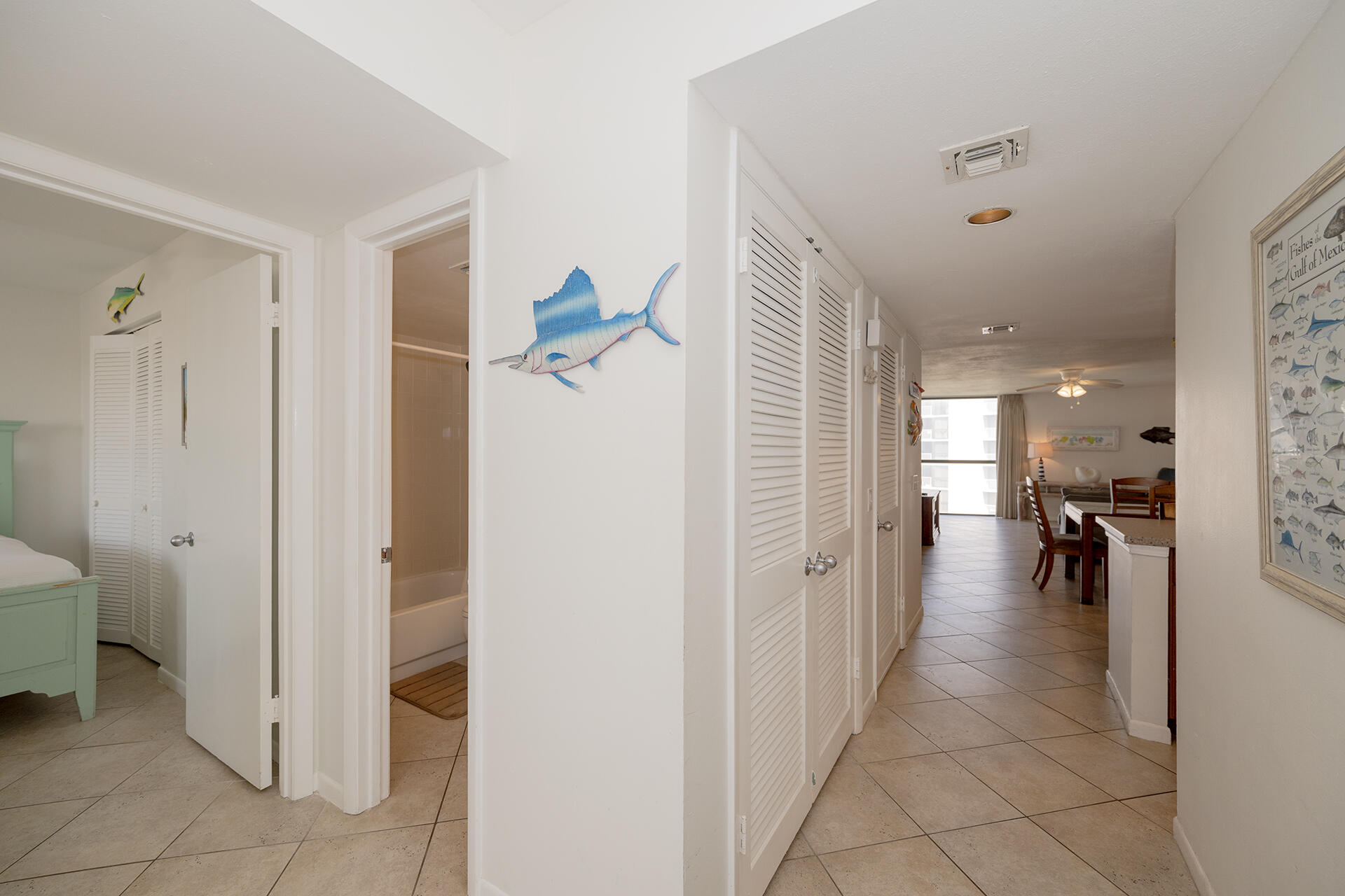 MAINSAIL CONDO PH 1 - Residential