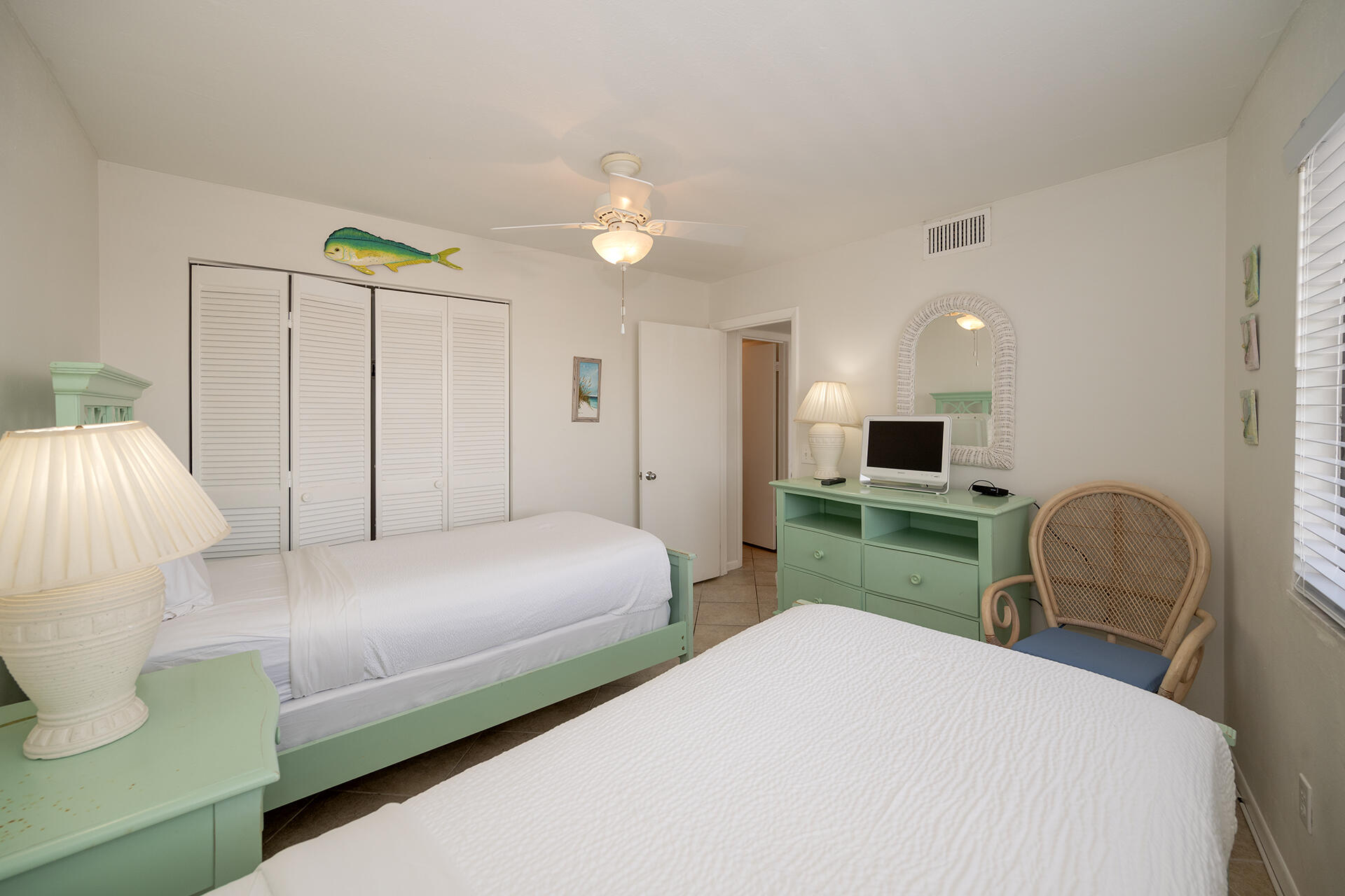 MAINSAIL CONDO PH 1 - Residential