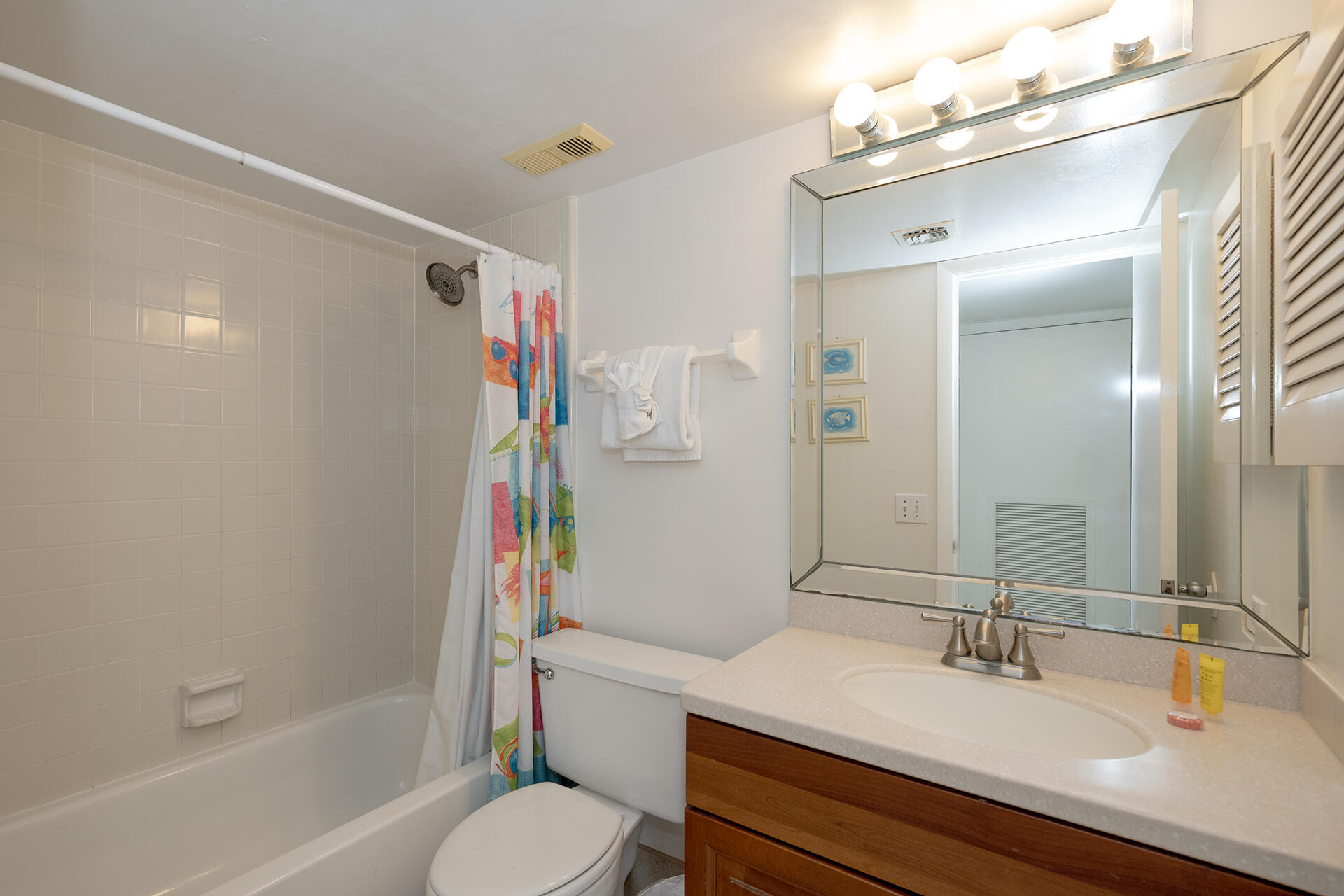 MAINSAIL CONDO PH 1 - Residential