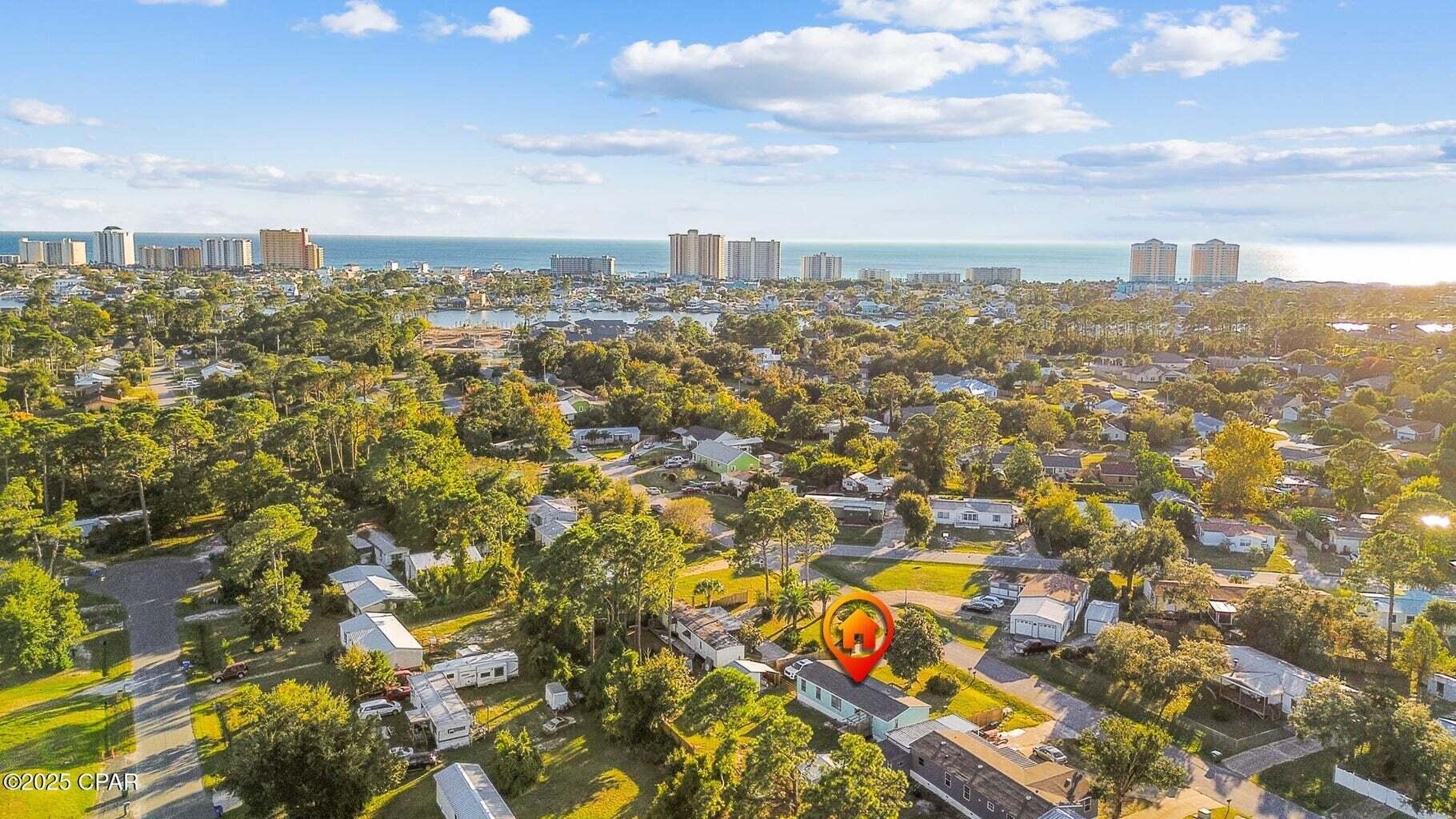 NORTH LAGOON OAKS 5TH ADDN - Residential