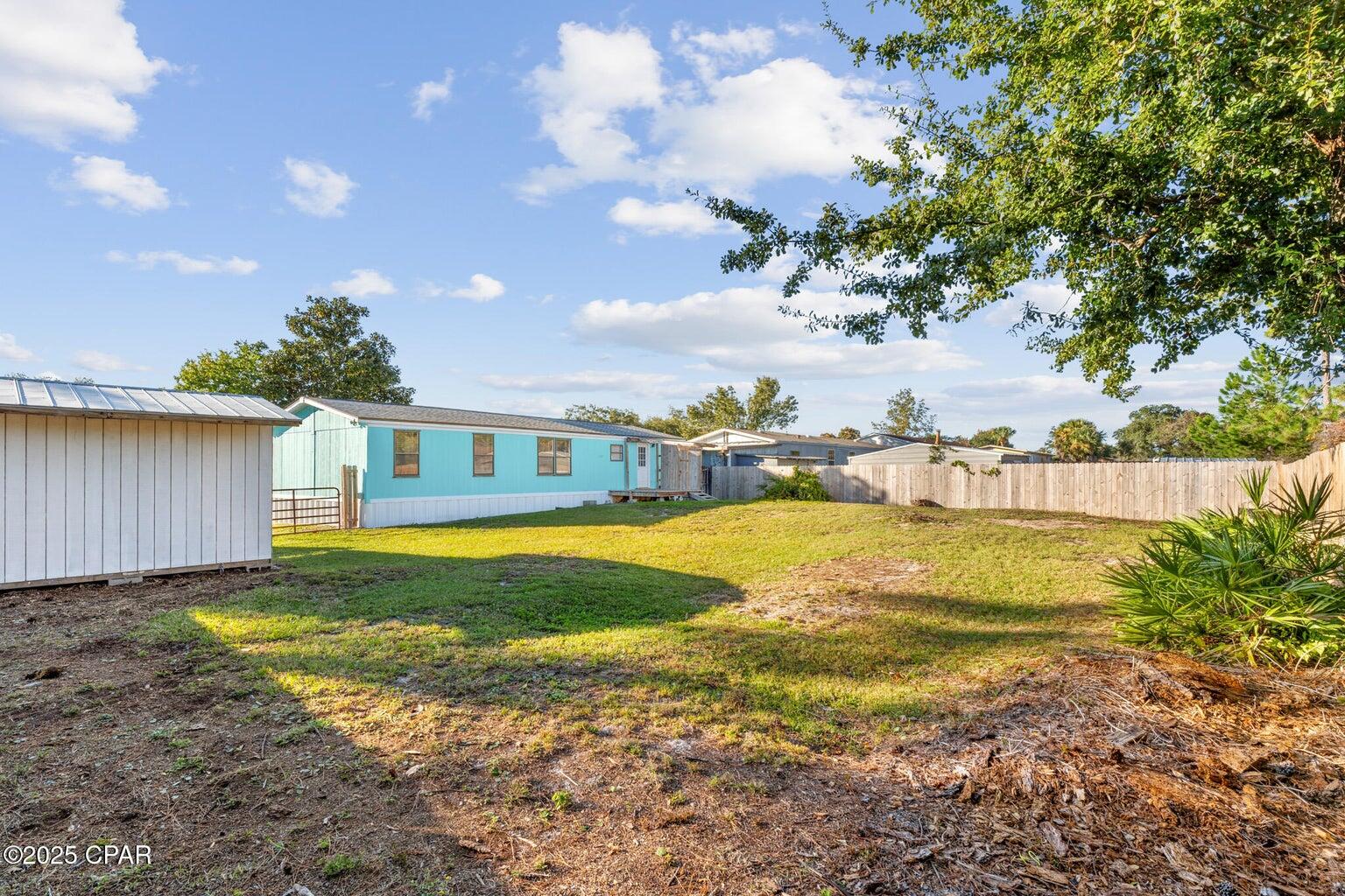 NORTH LAGOON OAKS 5TH ADDN - Residential