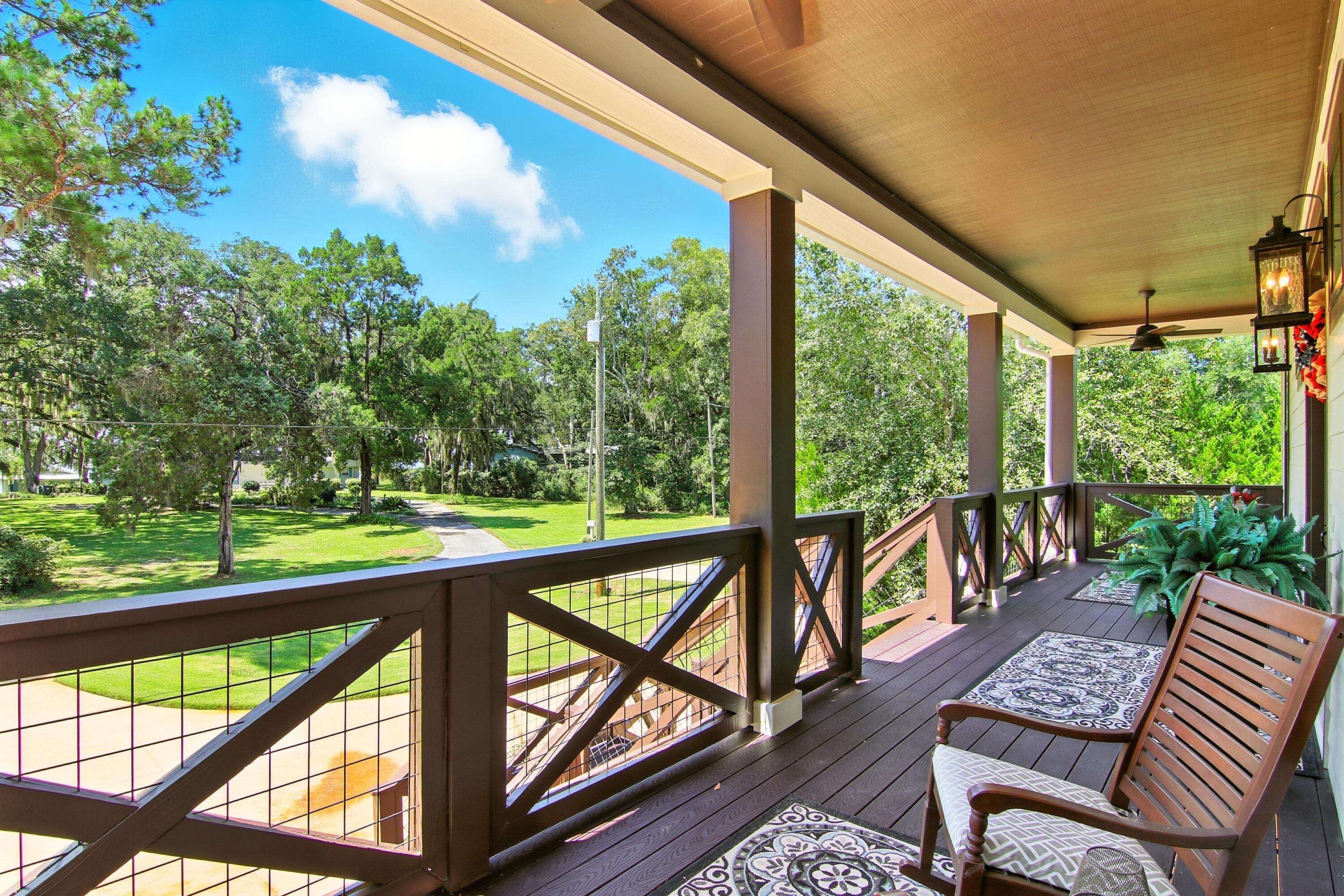 400 Pitts Bayshore Drive