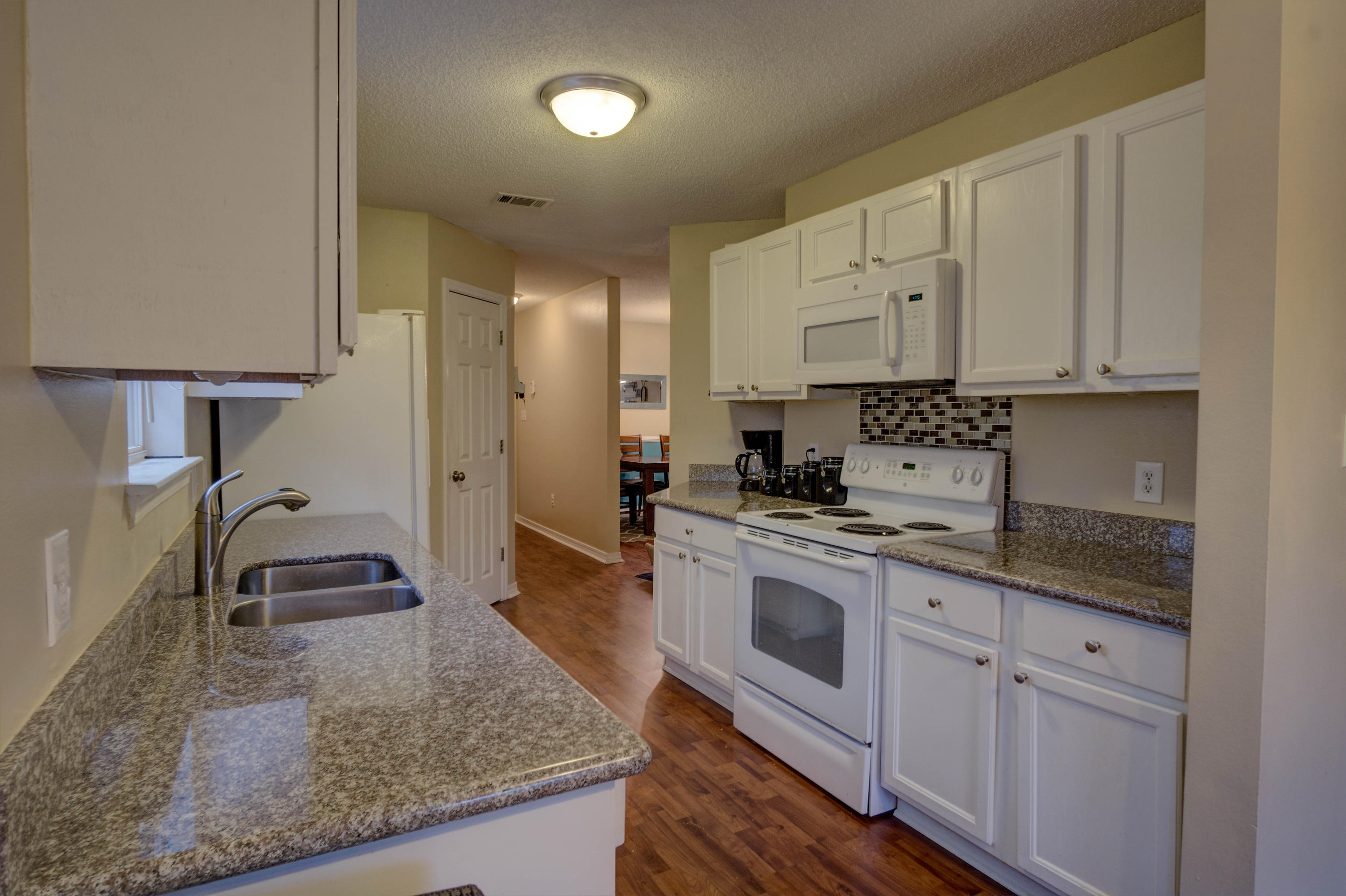 IVALEA GARDENS - Residential