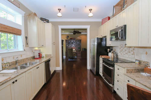 WILD HERON - Residential