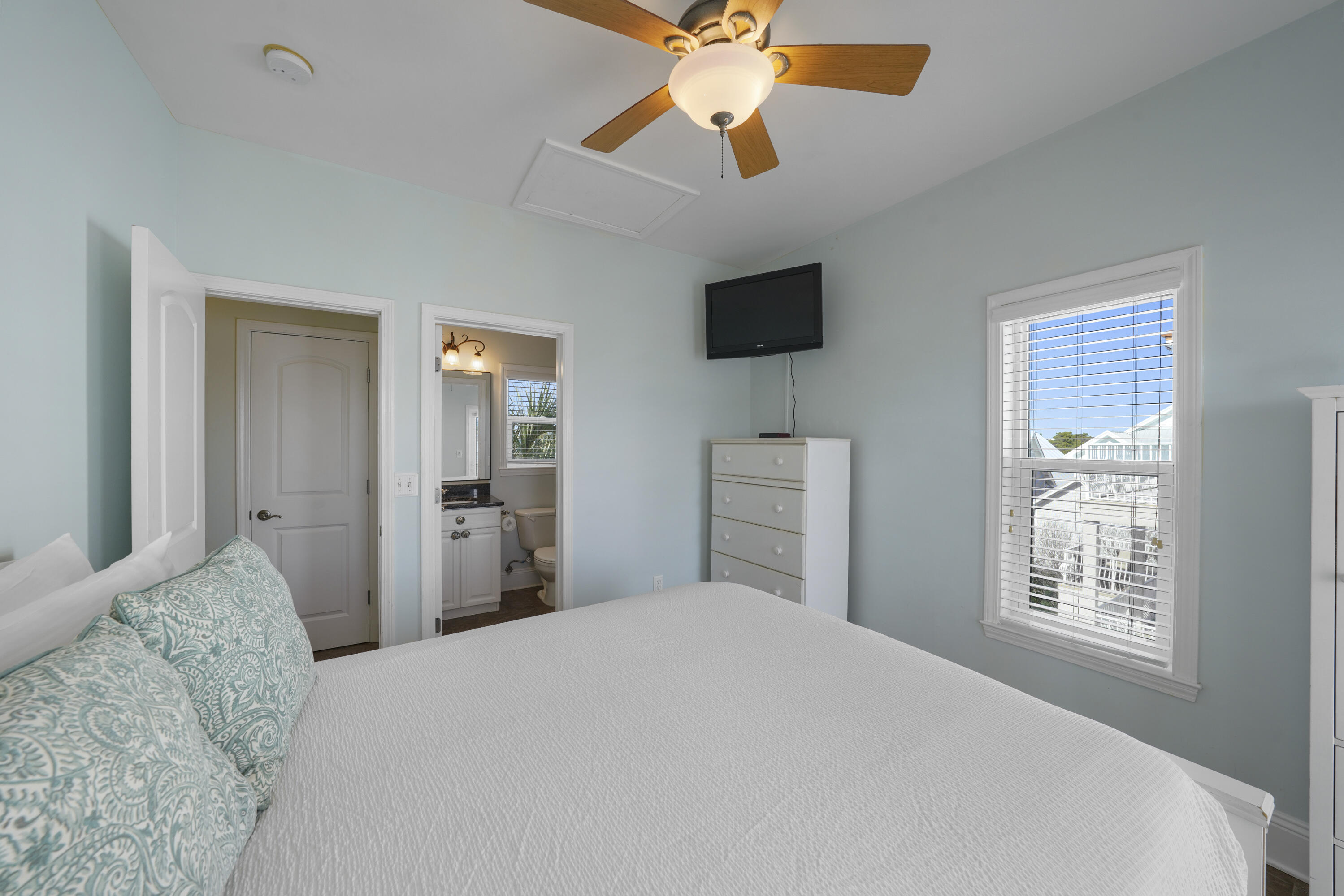 VILLAGE AT BLUE MOUNTAIN BEACH - Residential
