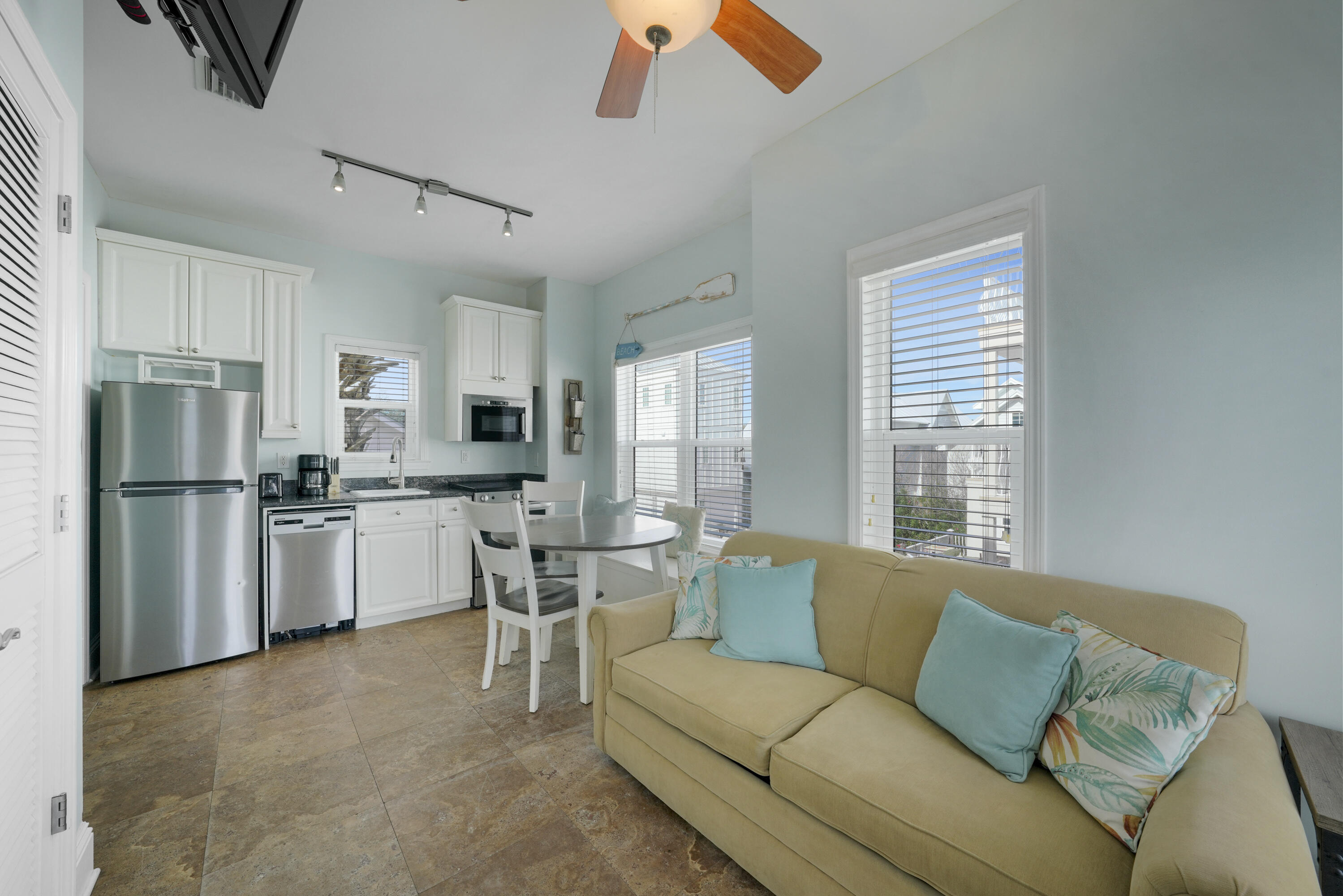 VILLAGE AT BLUE MOUNTAIN BEACH - Residential