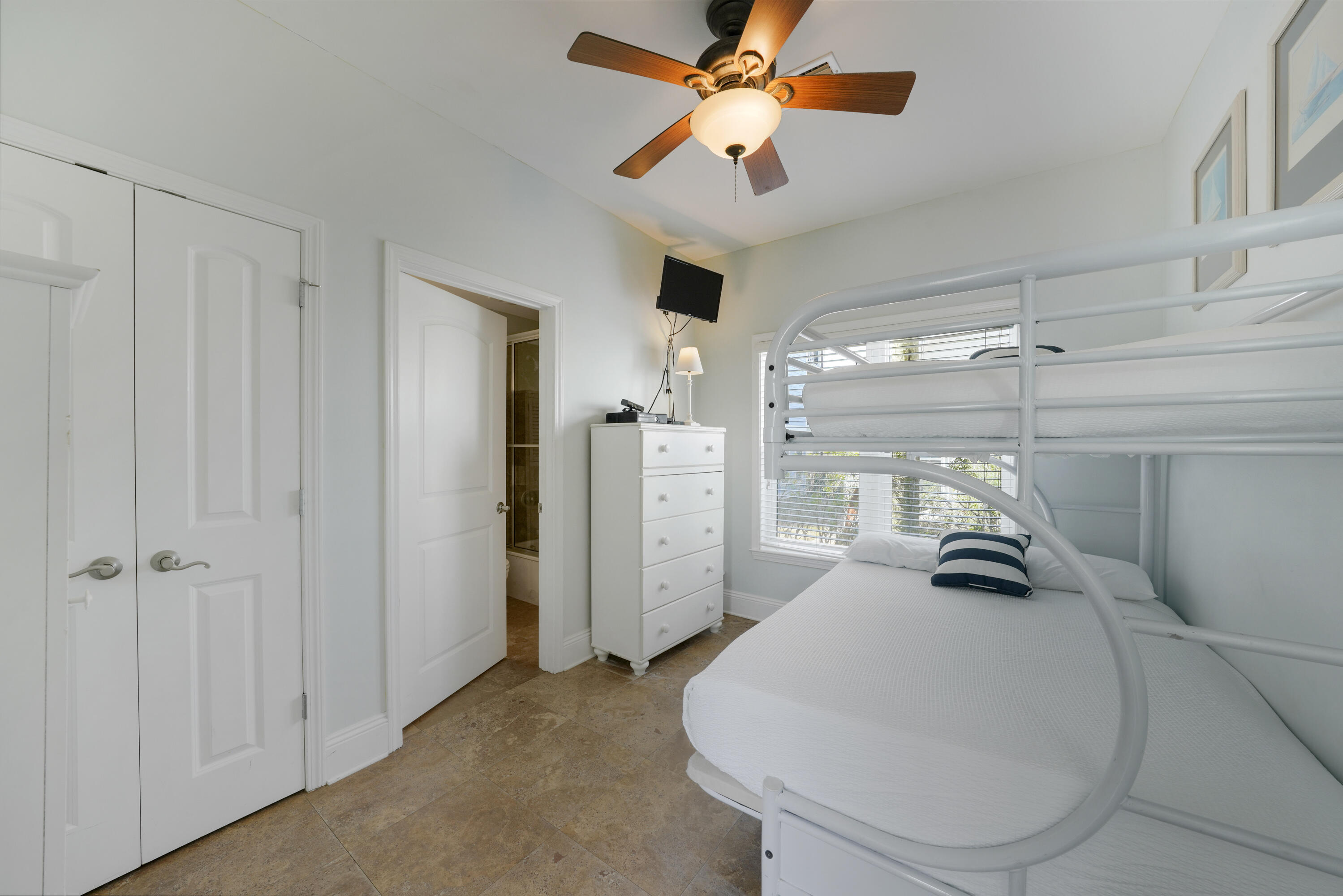 VILLAGE AT BLUE MOUNTAIN BEACH - Residential
