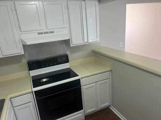 CHATEAU PRES DE LA MER - Residential Lease