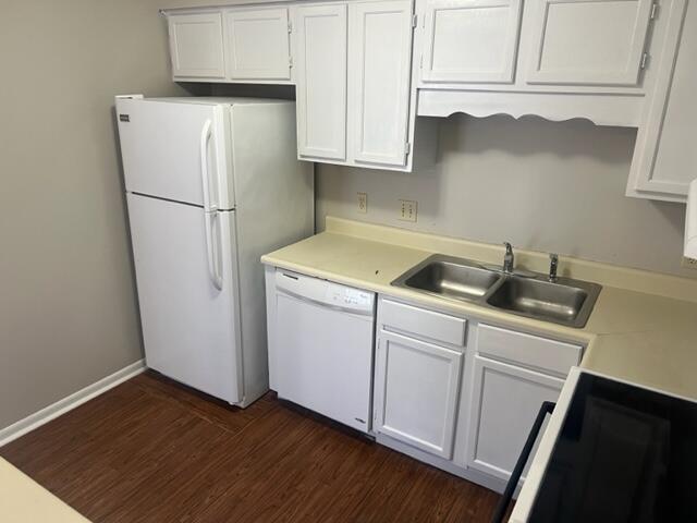 CHATEAU PRES DE LA MER - Residential Lease