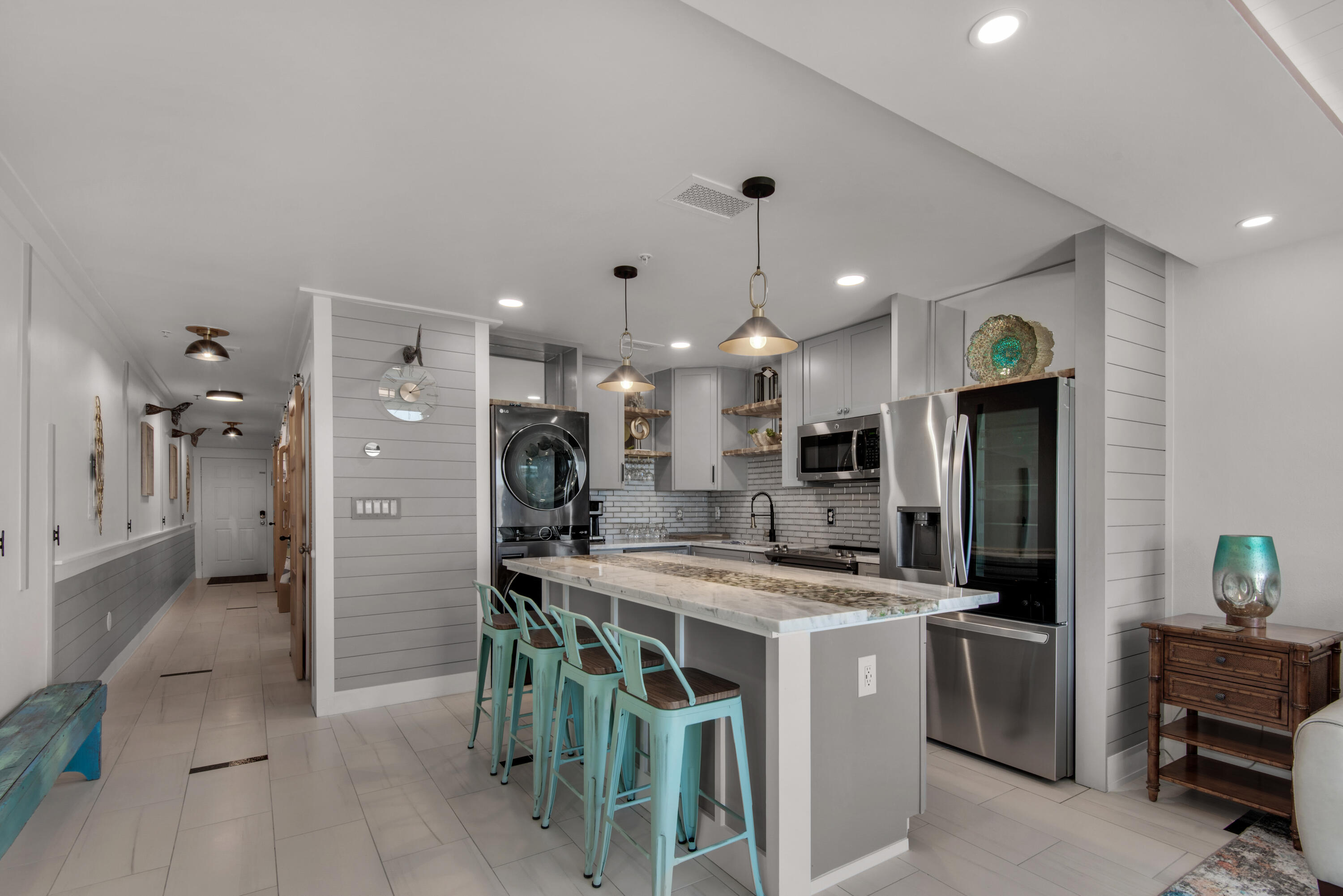 WINDANCER CONDO - Residential