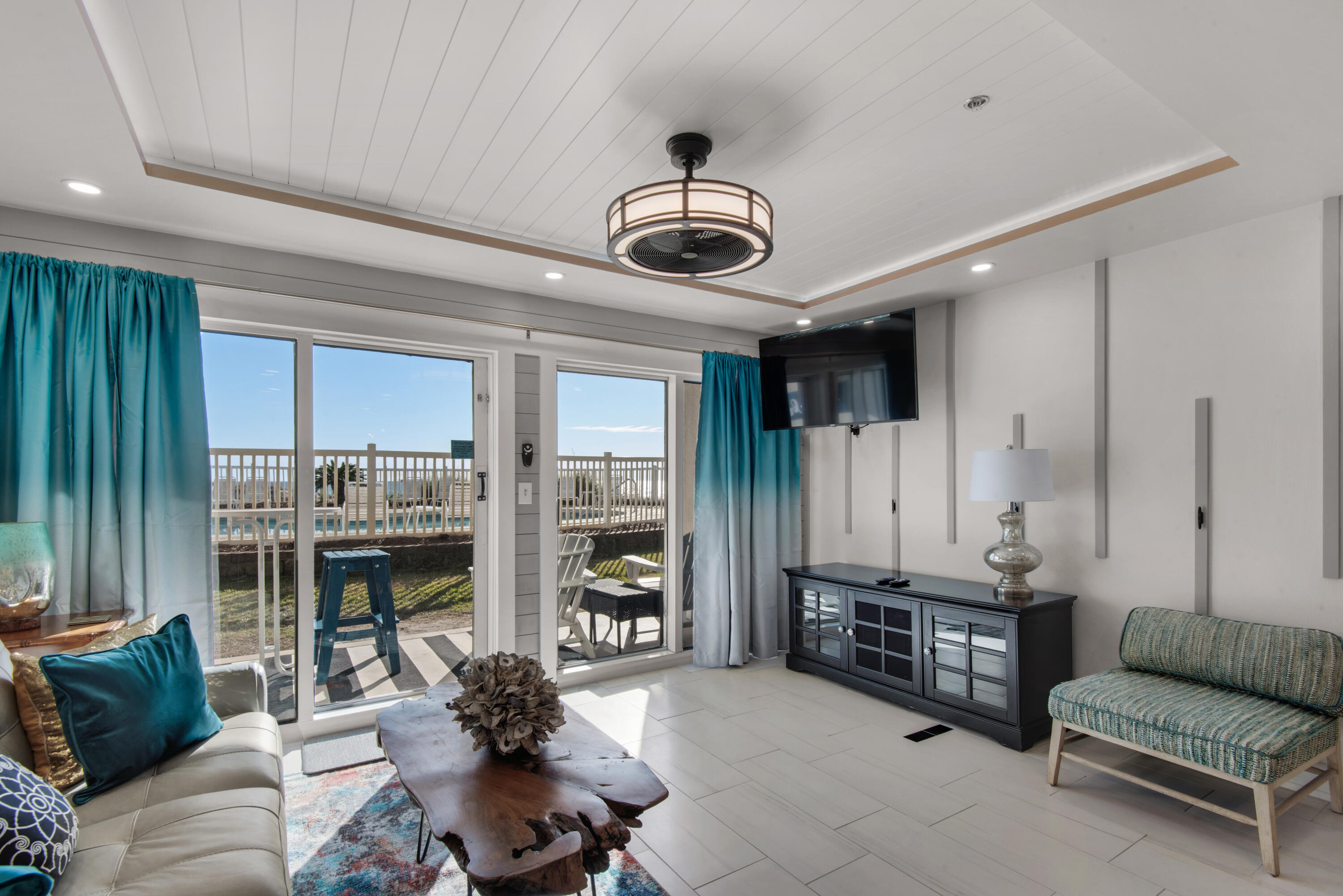 WINDANCER CONDO - Residential