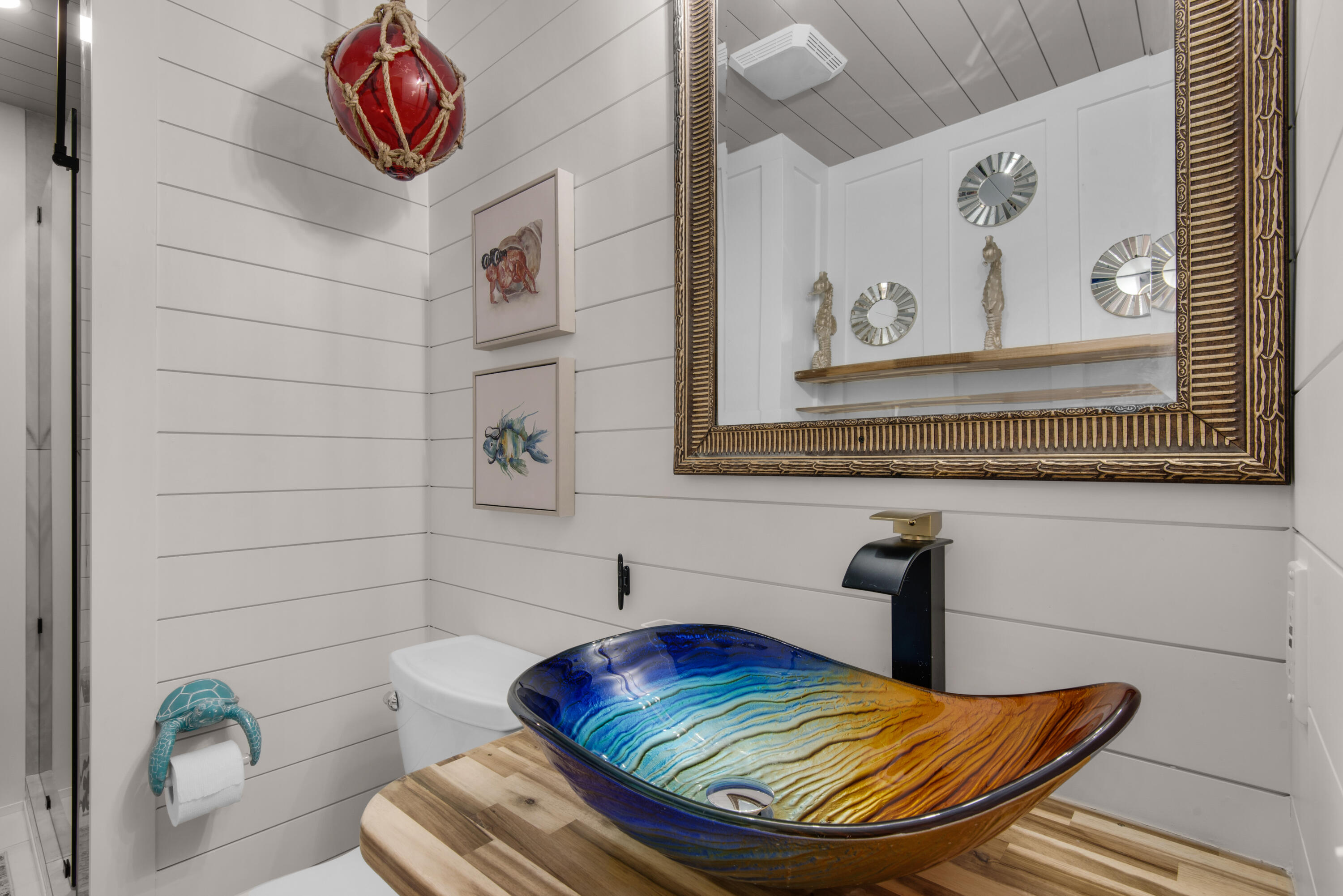 WINDANCER CONDO - Residential