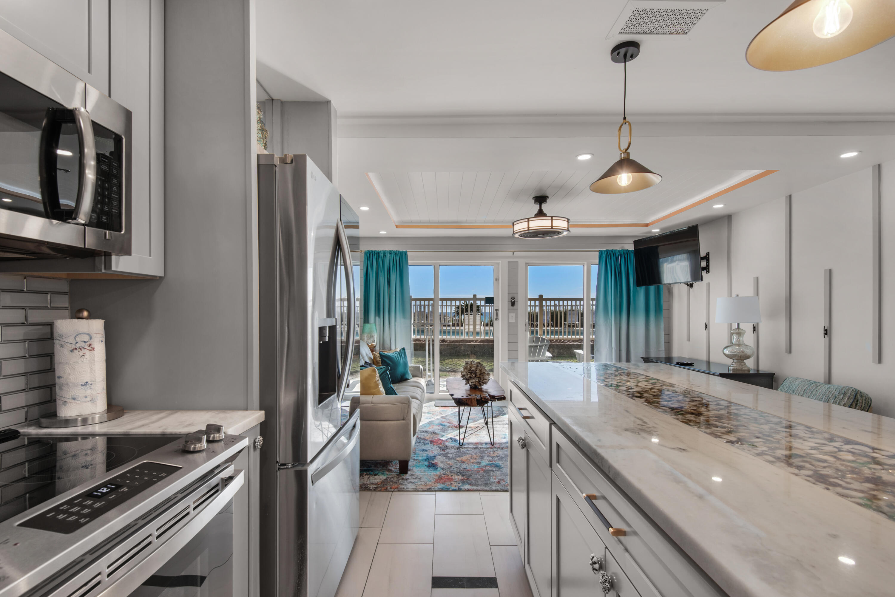 WINDANCER CONDO - Residential