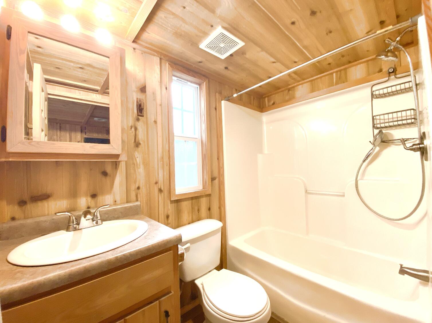 MACK BAYOU - Residential