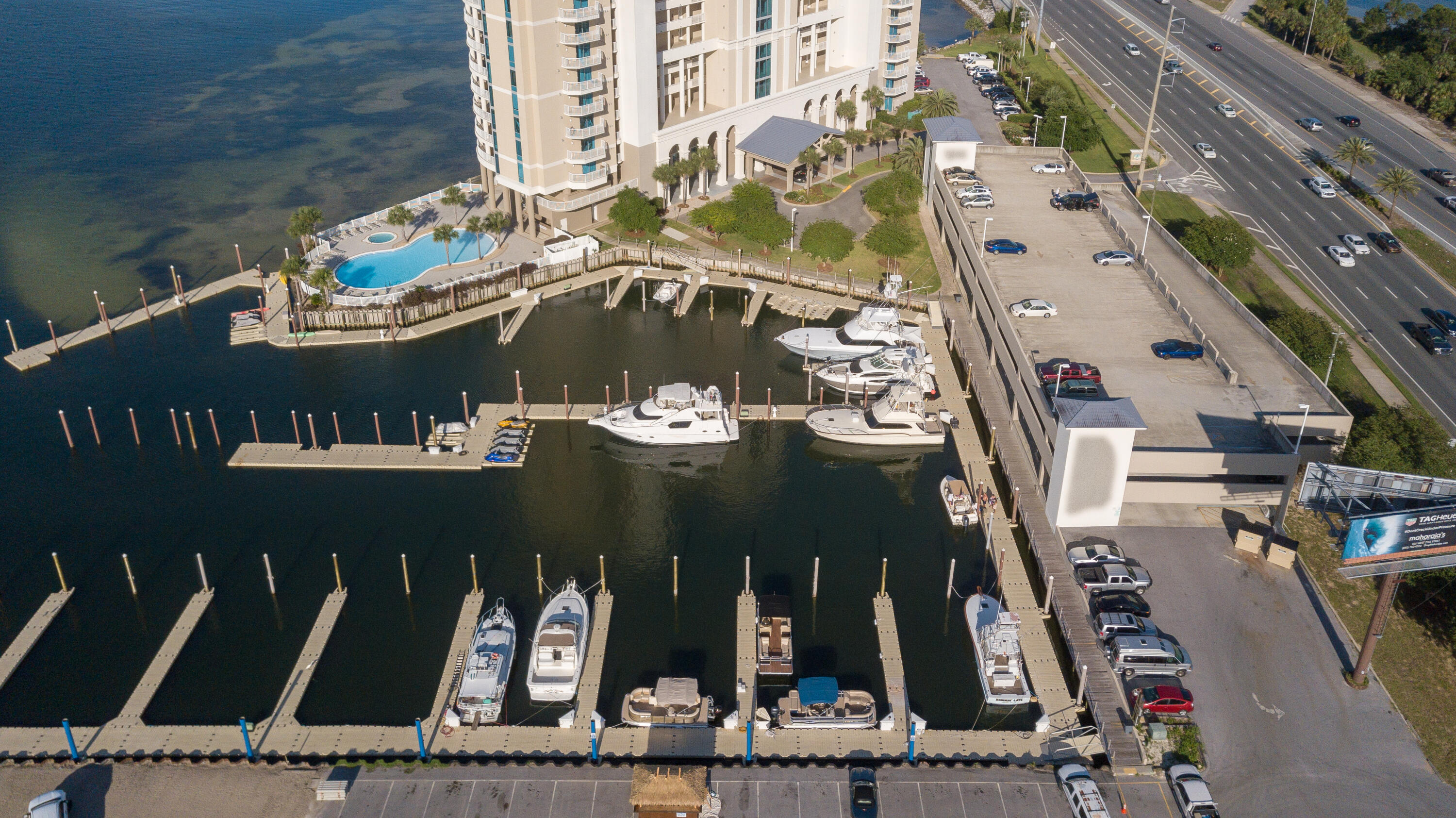 MARINA LANDING - Residential