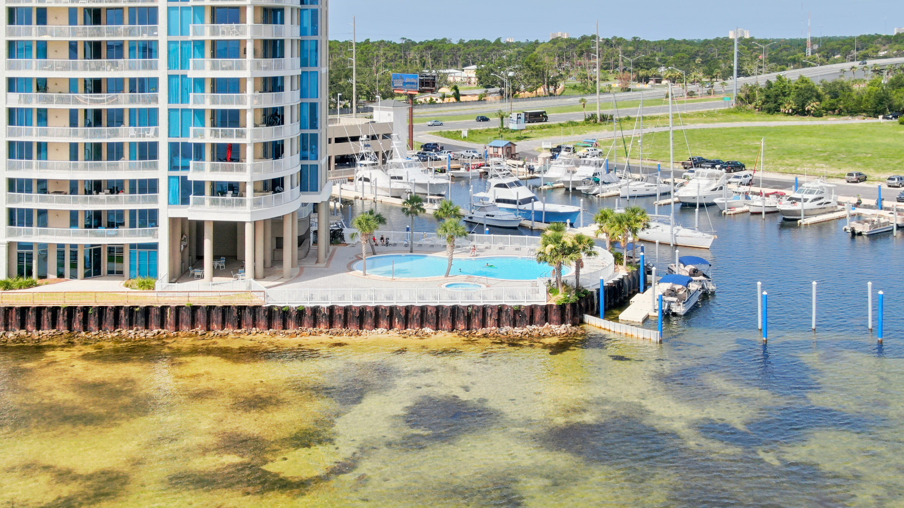 MARINA LANDING - Residential