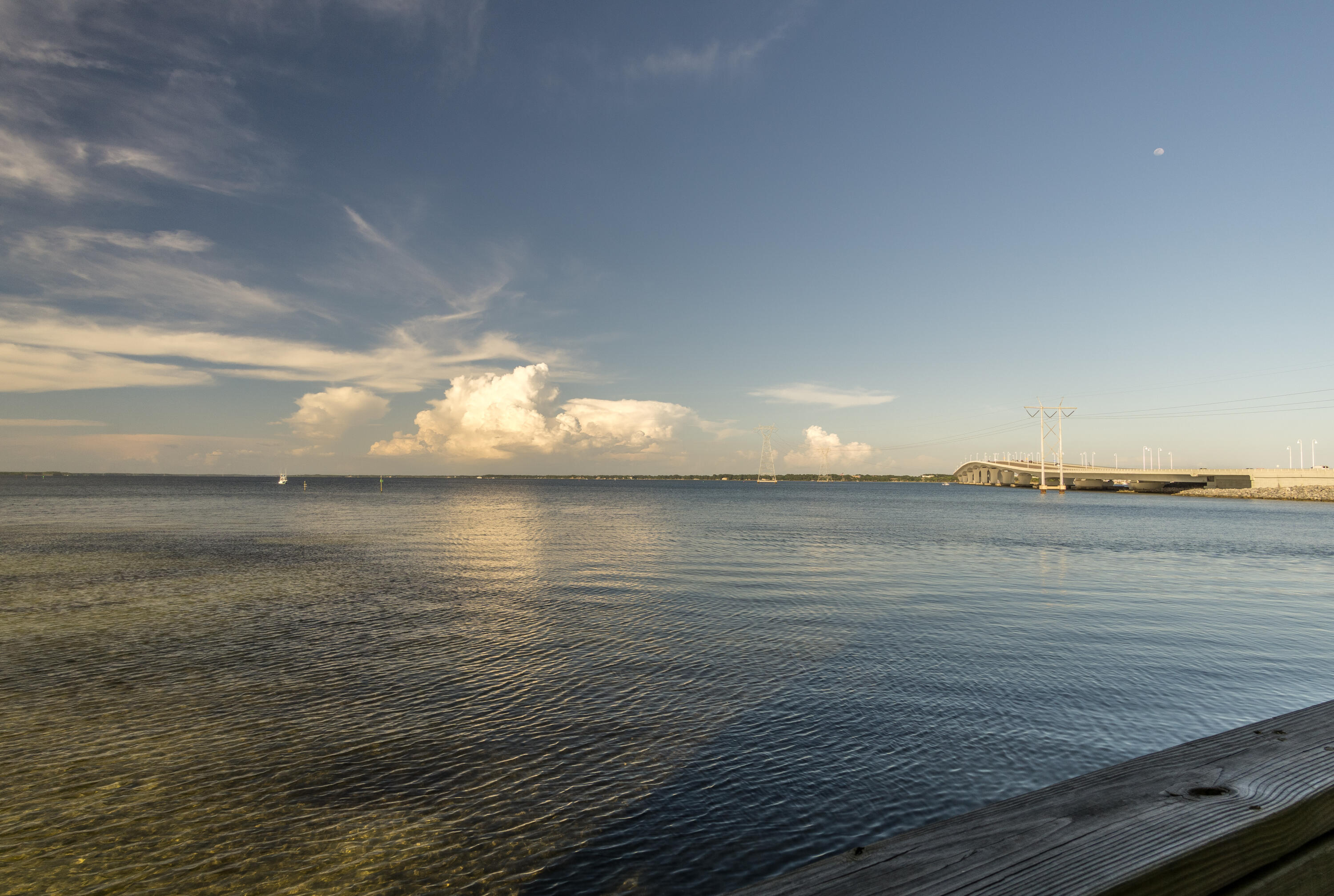 MARINA LANDING - Residential