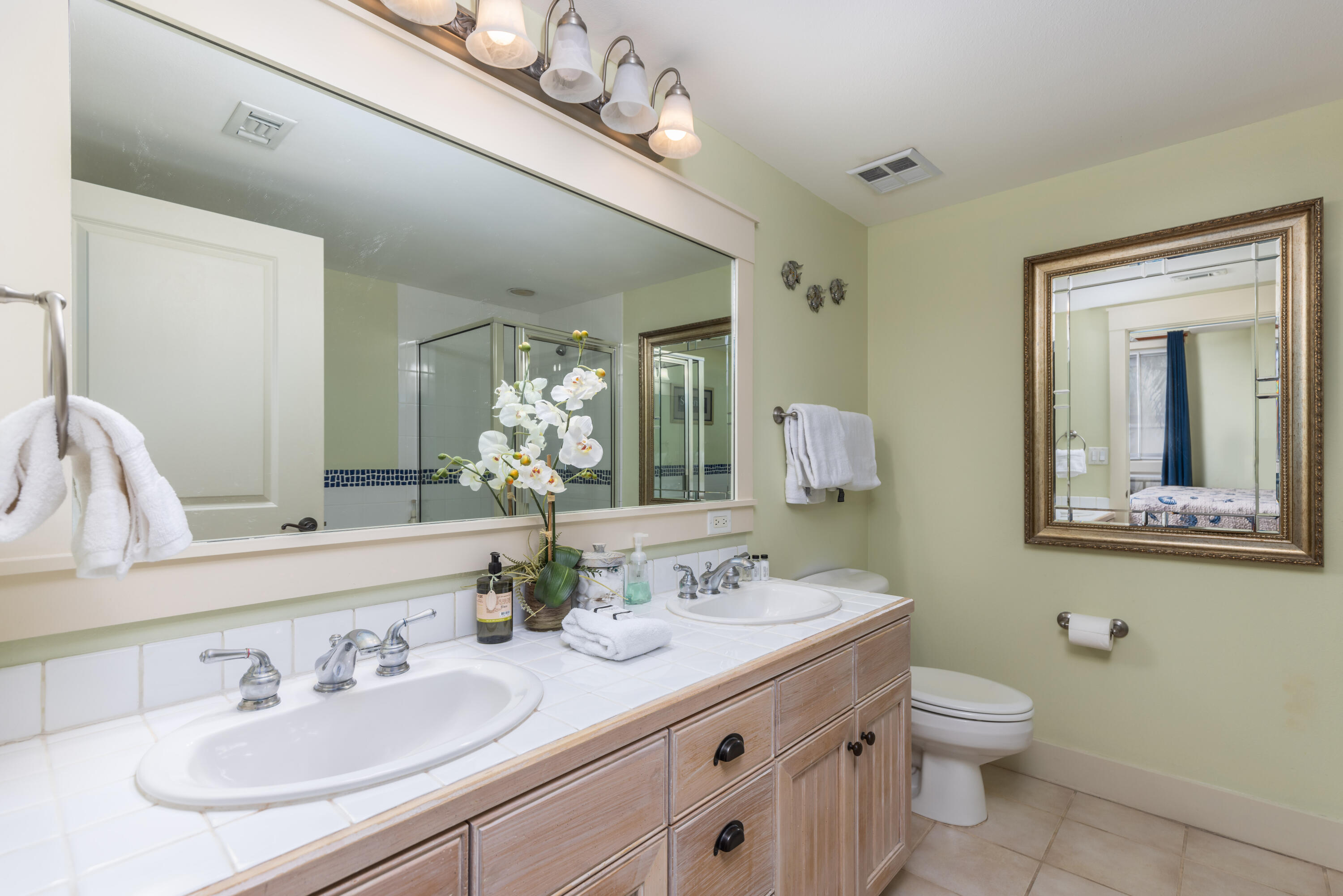 OBSERVATION POINT - Residential