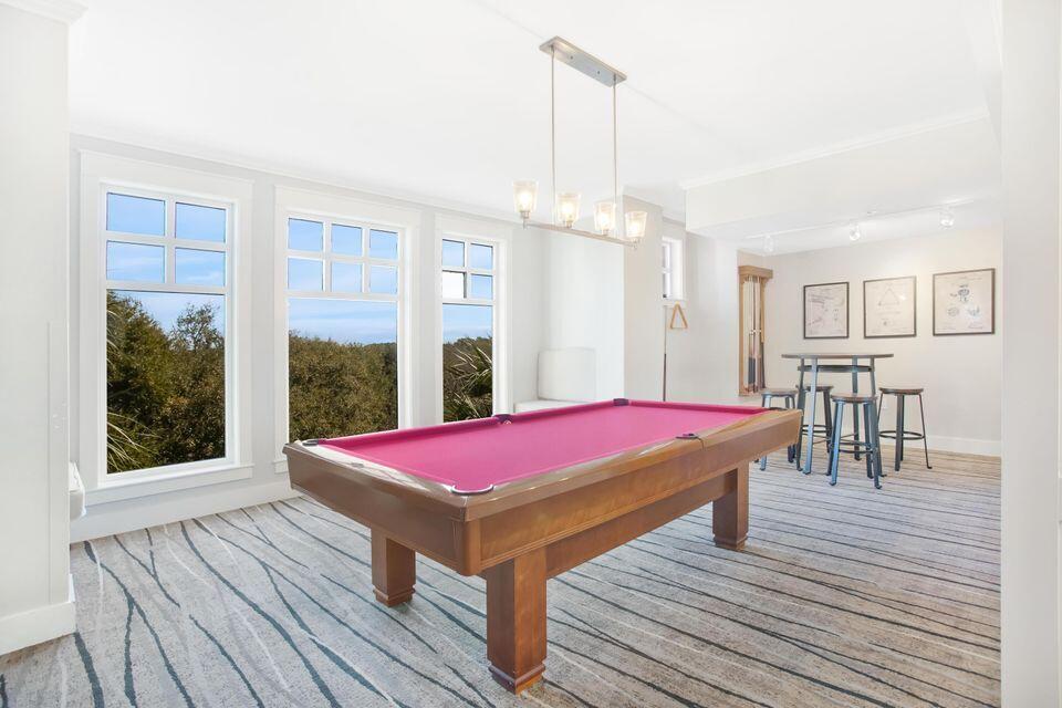 OBSERVATION POINT - Residential