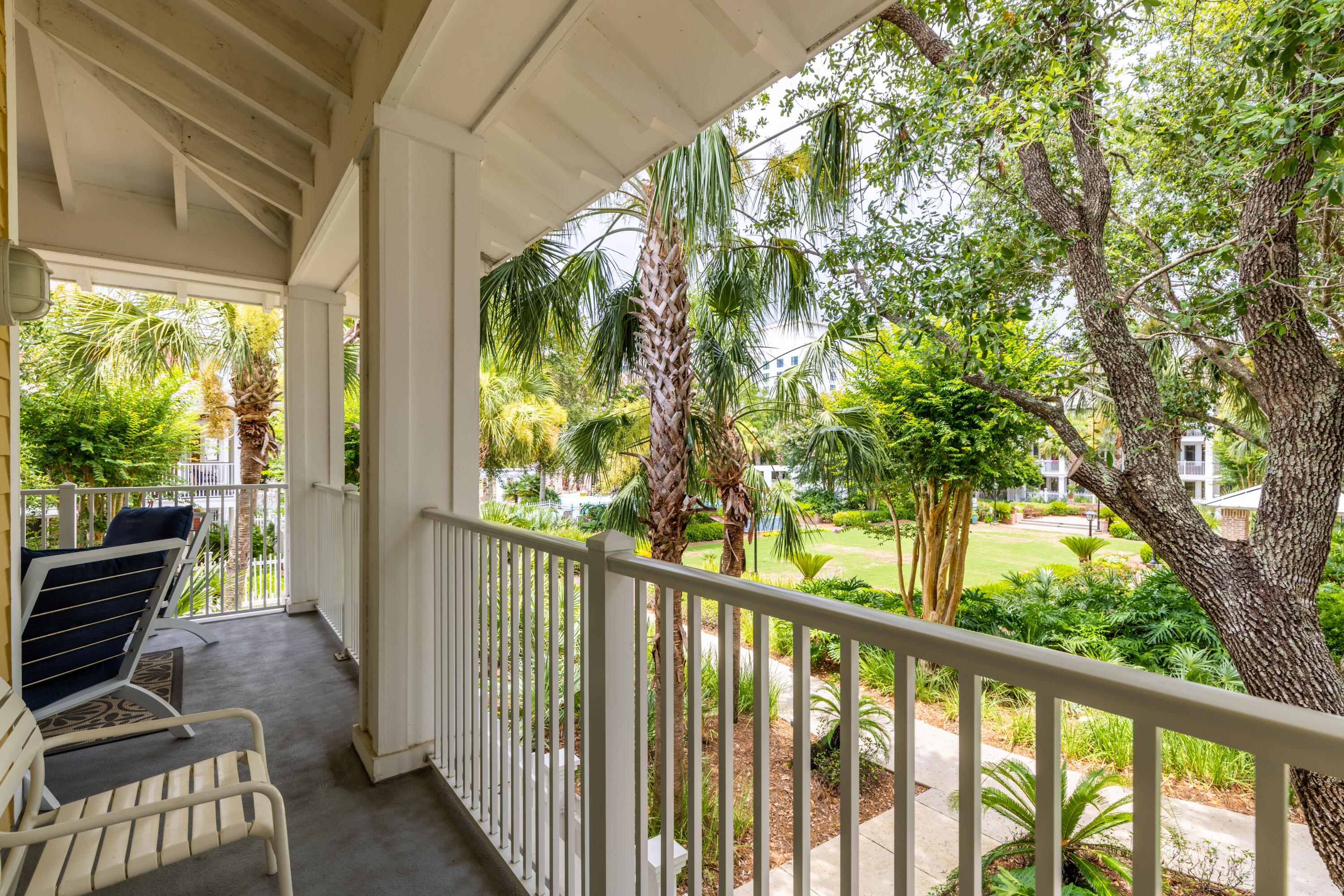 OBSERVATION POINT - Residential