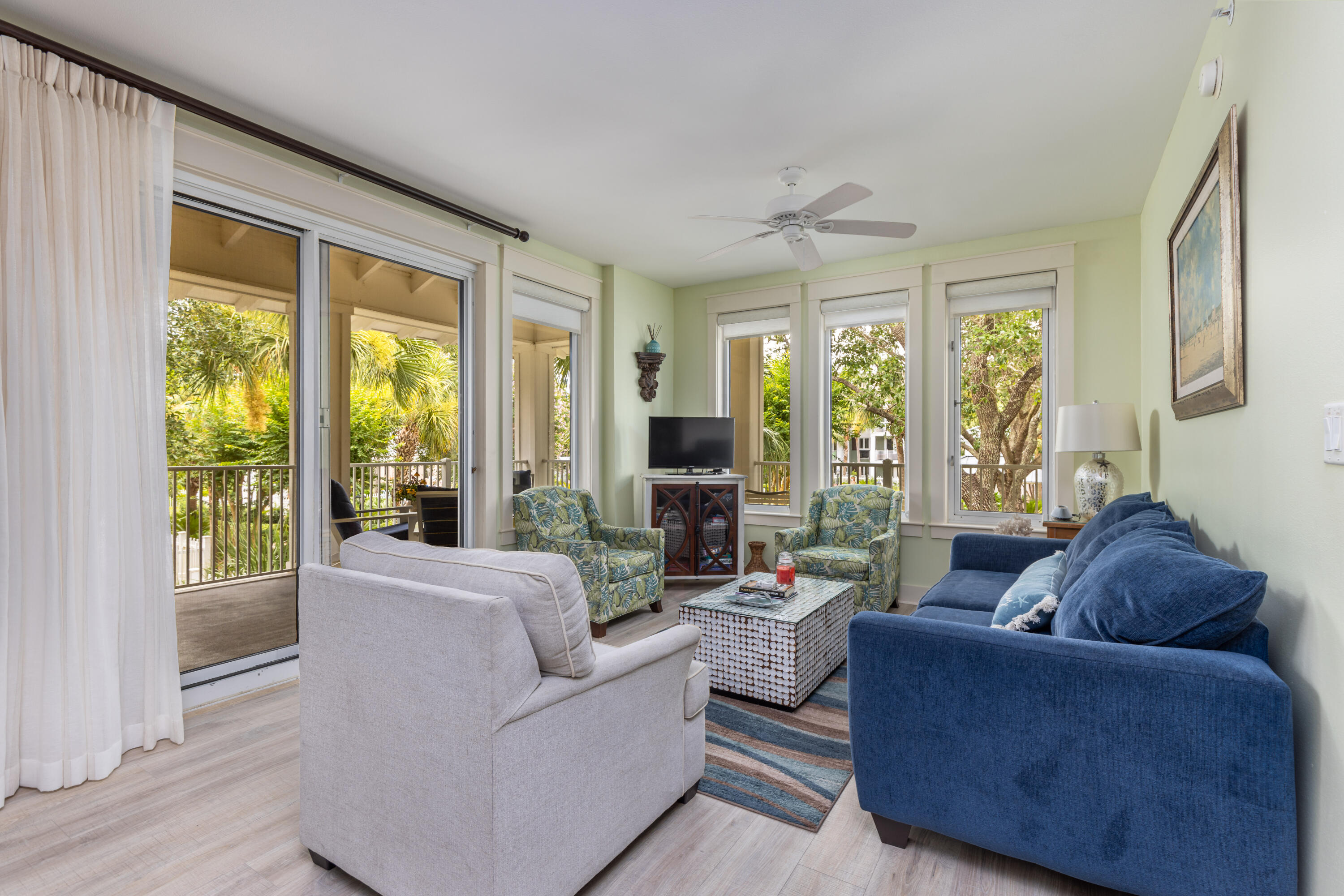 OBSERVATION POINT - Residential