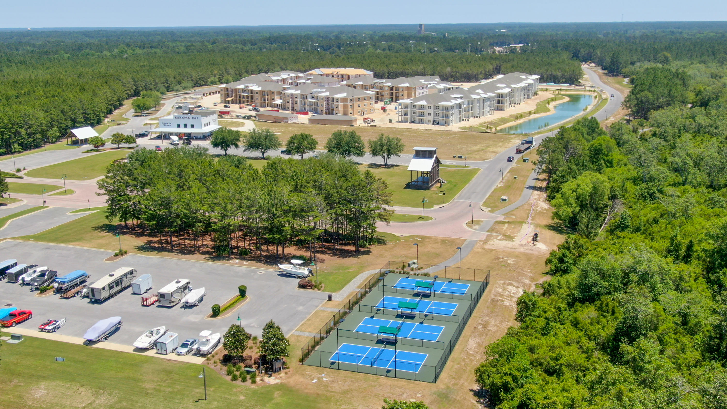 HAMMOCK BAY - Residential