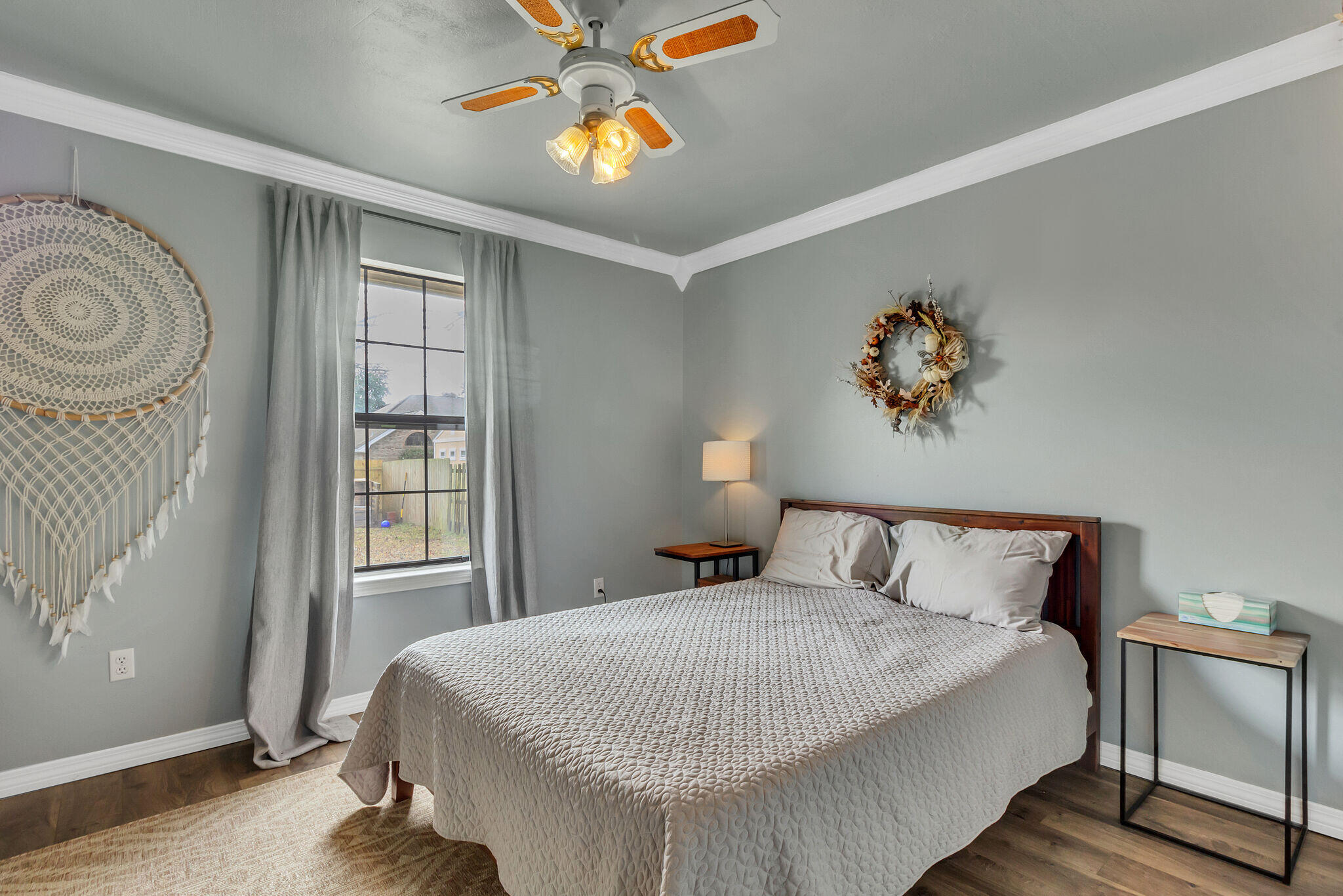 CASTELAR - Residential Lease