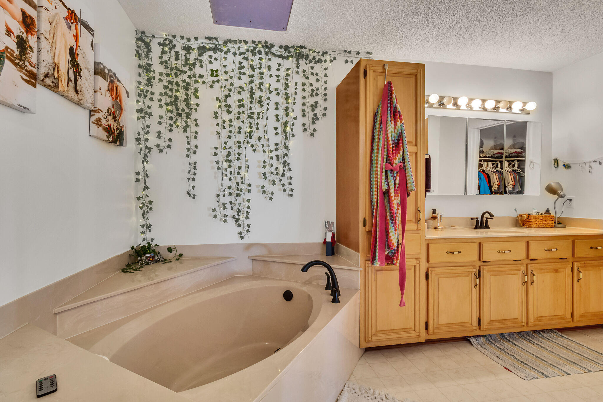 CASTELAR - Residential Lease