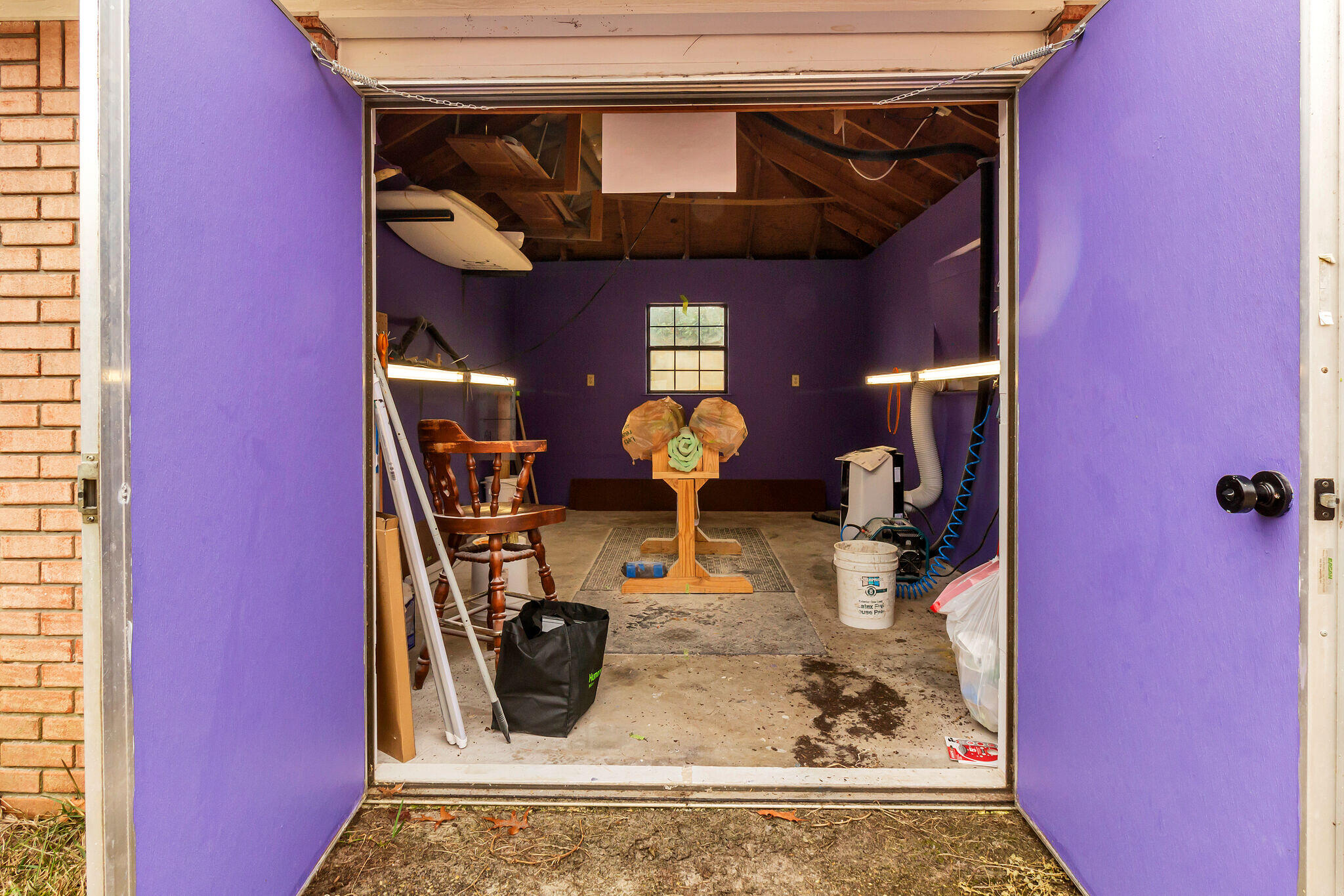 CASTELAR - Residential Lease