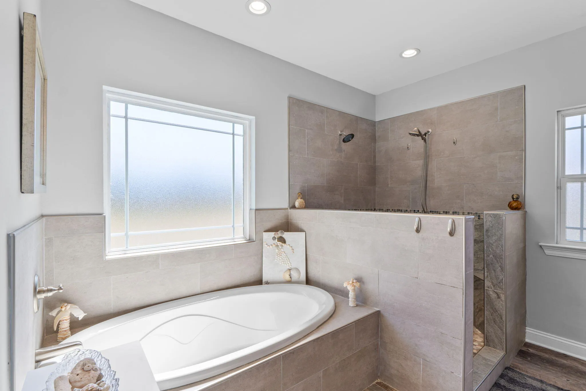 Navarre, Florida 32566, United States, 3 Bedrooms Bedrooms, ,2 BathroomsBathrooms,Residential,Active,85371