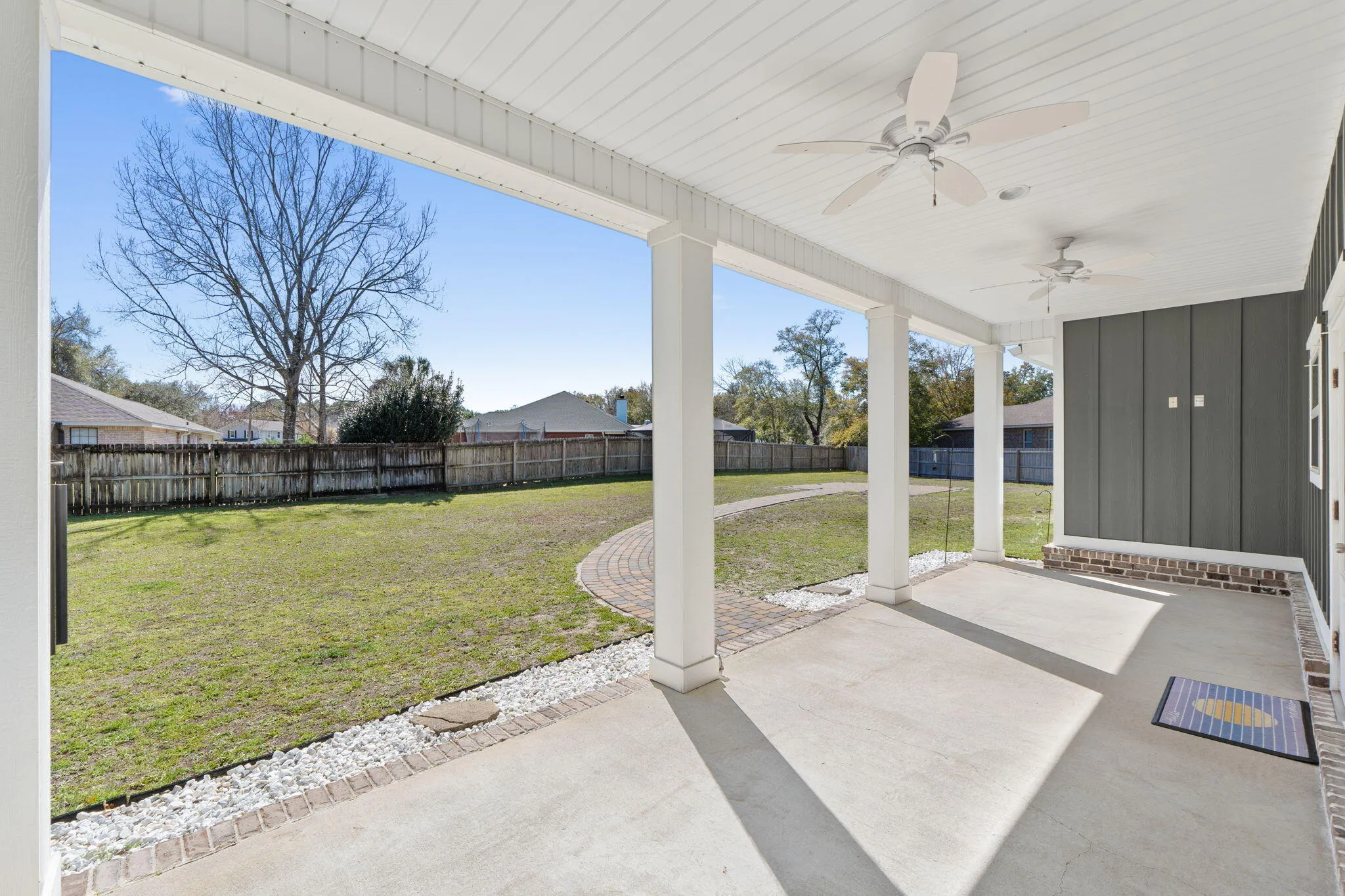 Navarre, Florida 32566, United States, 3 Bedrooms Bedrooms, ,2 BathroomsBathrooms,Residential,Active,85371