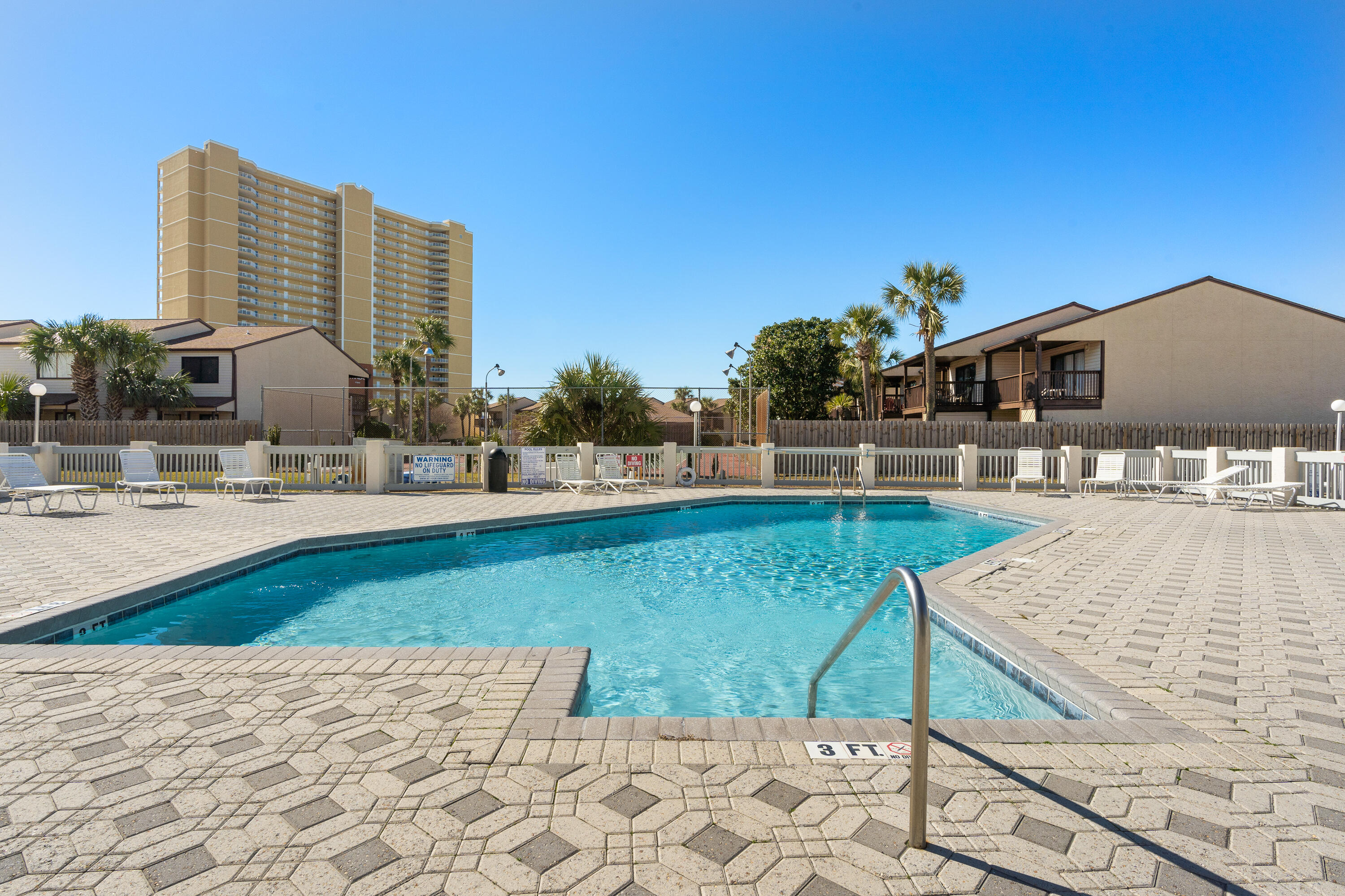 Endless Summer II - Residential