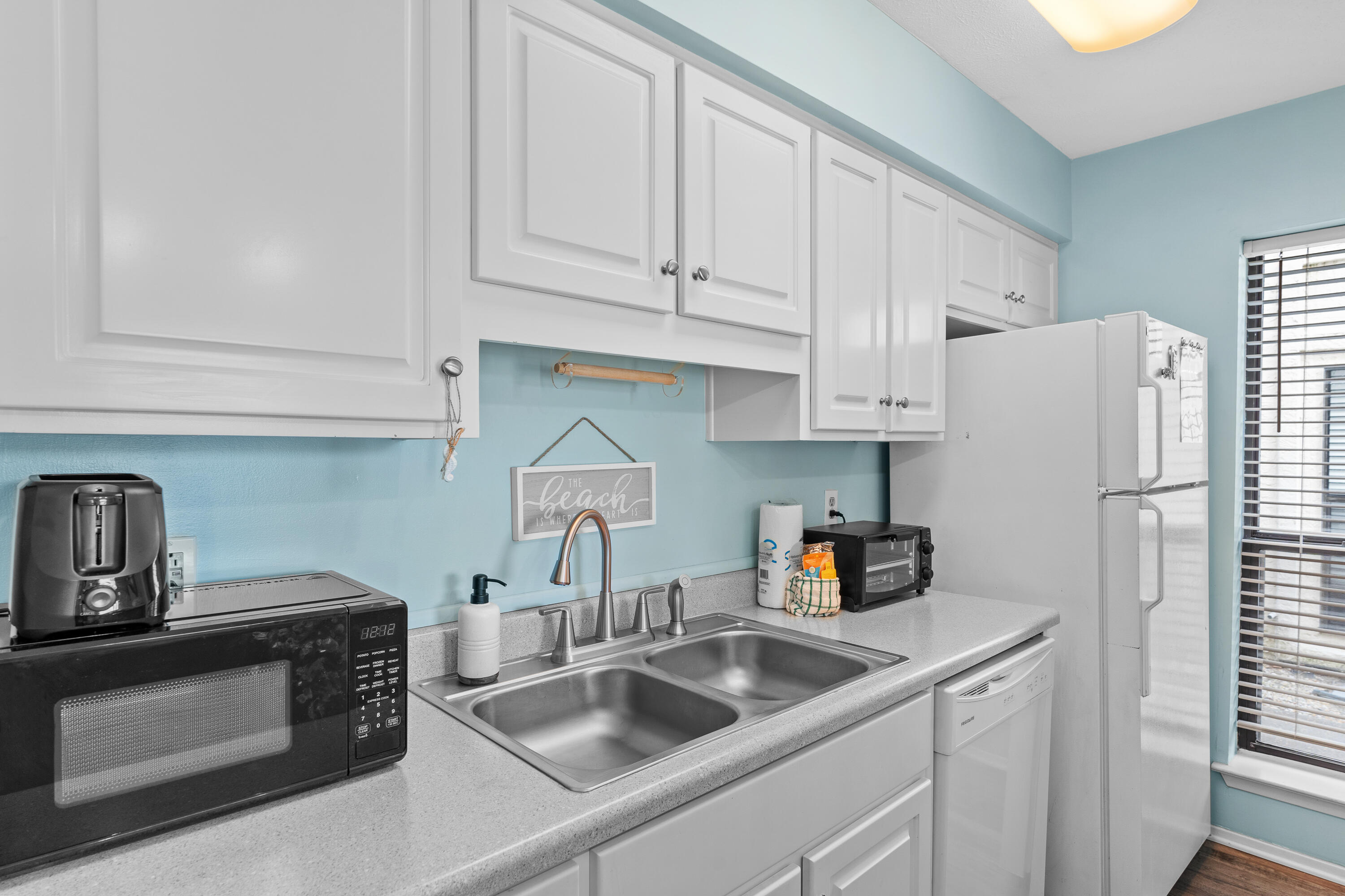 Endless Summer II - Residential