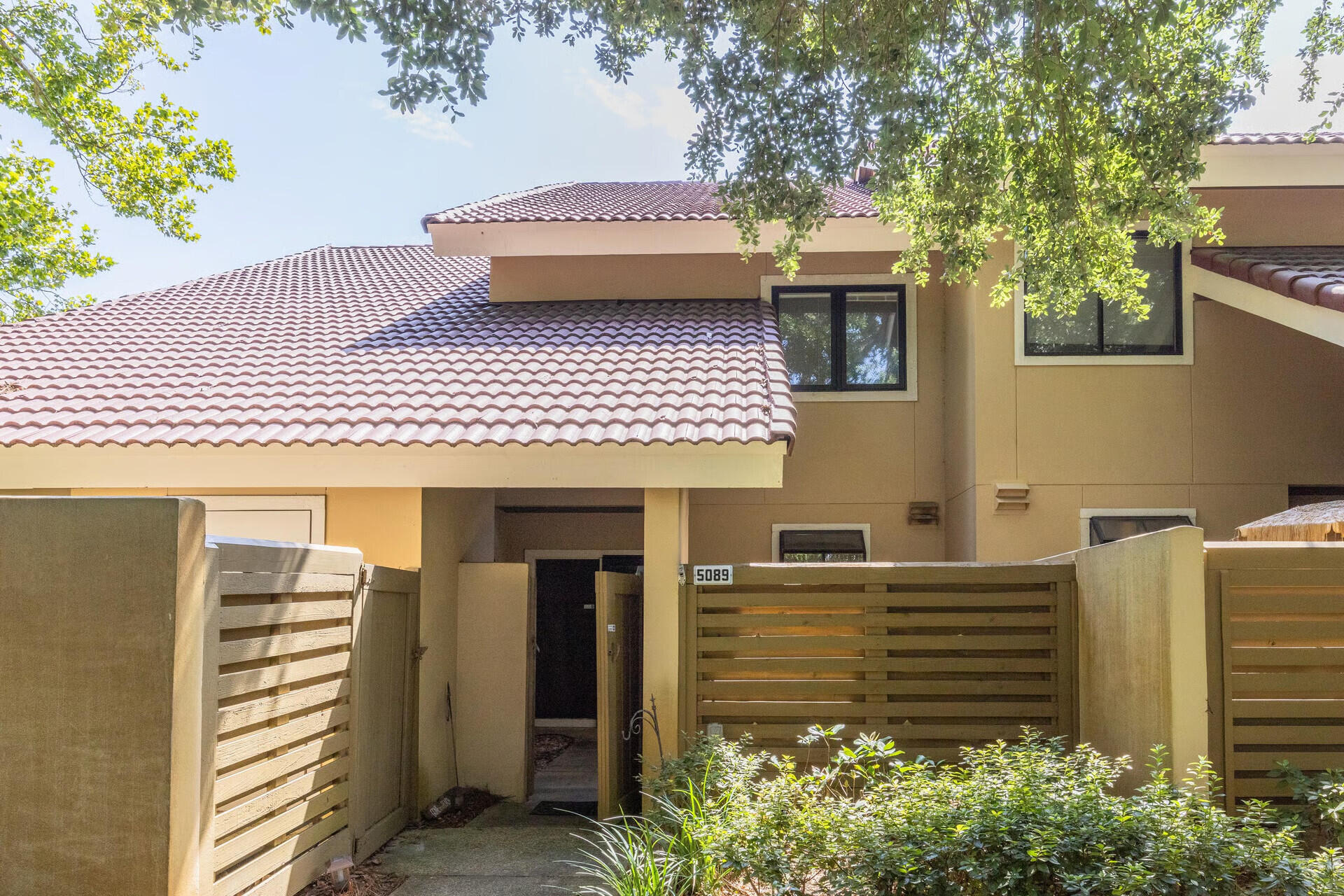 BEACHWALK VILLAS PH 04 - Residential