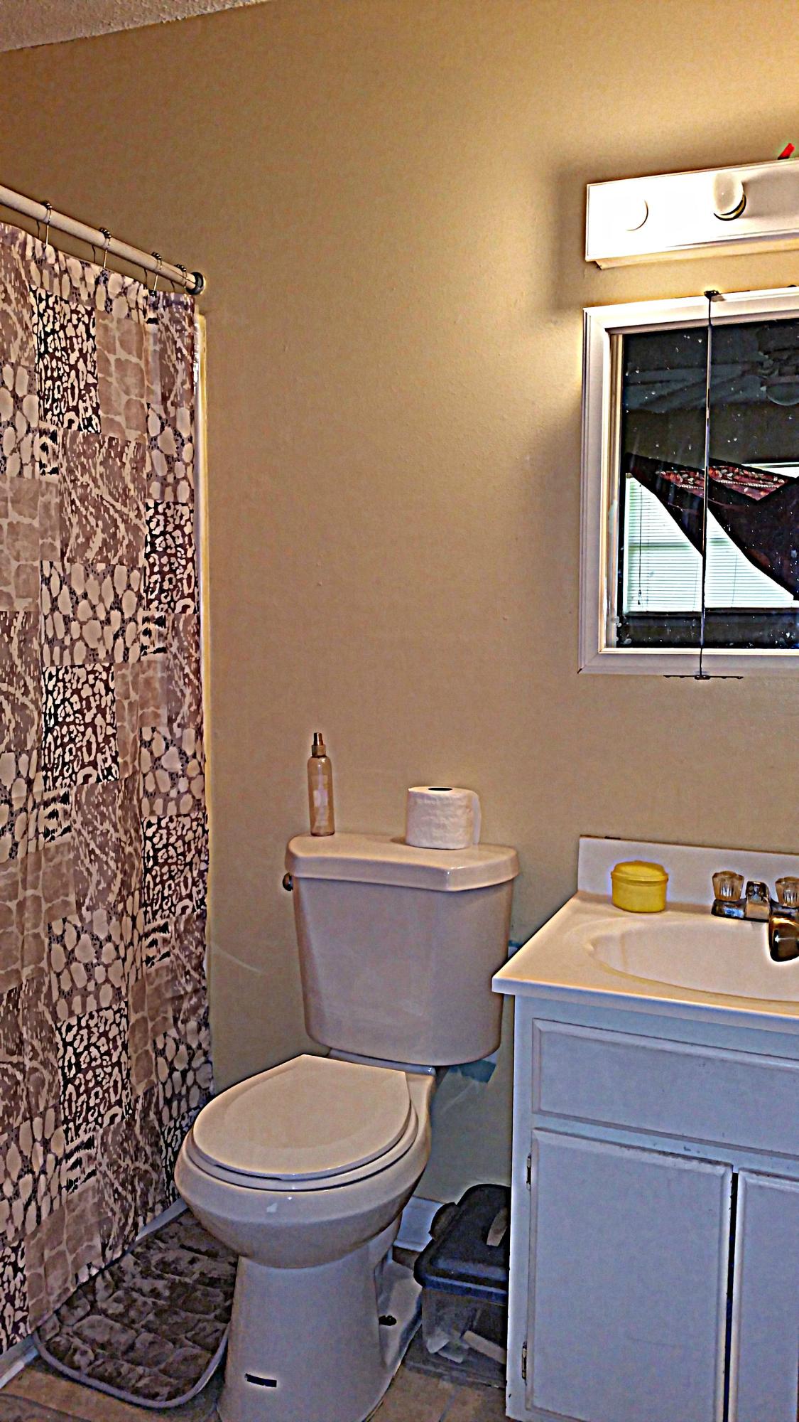 ISLAND BREEZE CONDO - Residential