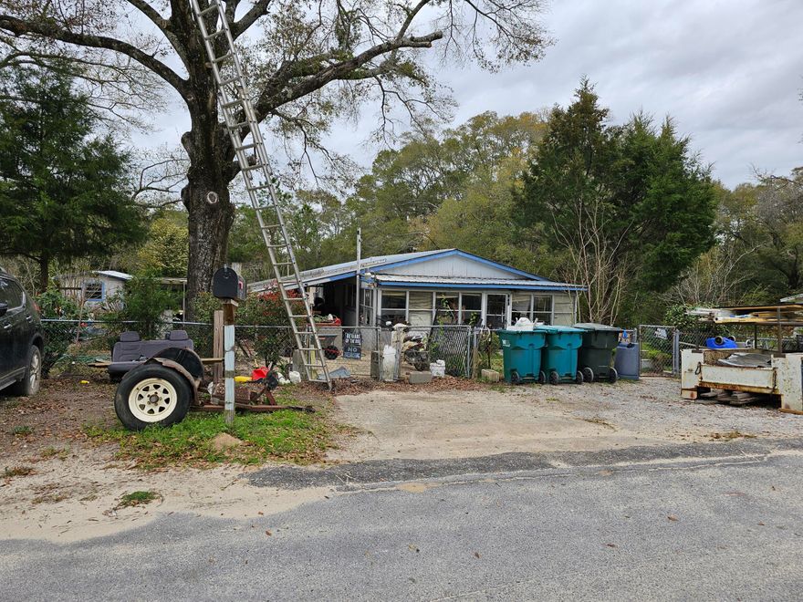 OCCUPIED - DO NOT DISTURB. Check out this property located in the heart of Defuniak Springs, just minutes from dining, shopping, hospitals, and other conveniences. While substantial work is needed to bring it up to its full potential, this property offers a rare opportunity for investment. Repairs including the roof, kitchen, bath, AC, floors, paint, and more are necessary, but nearby developing areas with homes selling in the $200-300K range highlight the immense profit potential for savvy investors and flippers ready to transform this property into a lucrative asset. 

Contact us today to know more!