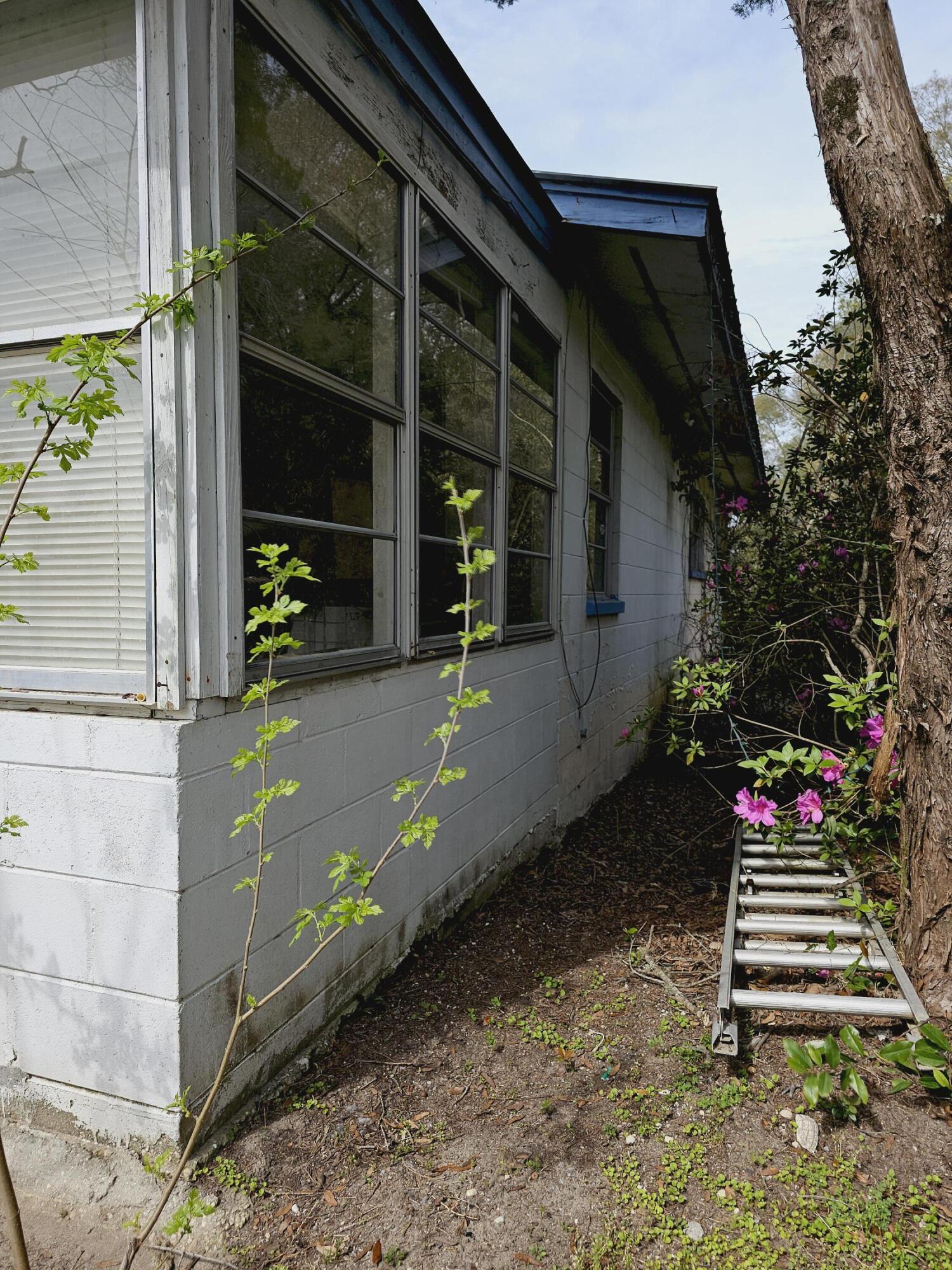 BLAKE HEIGHTS - Residential