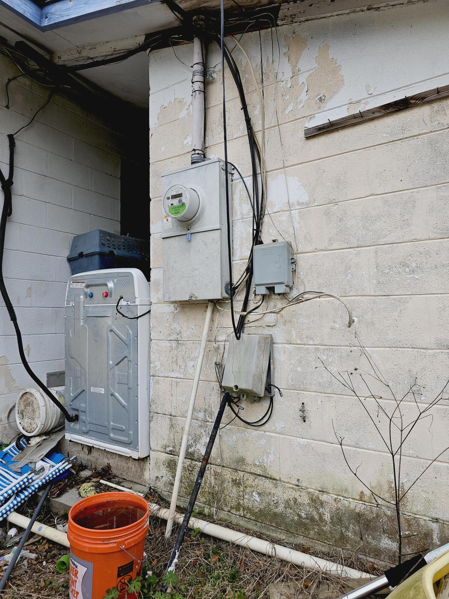 BLAKE HEIGHTS - Residential