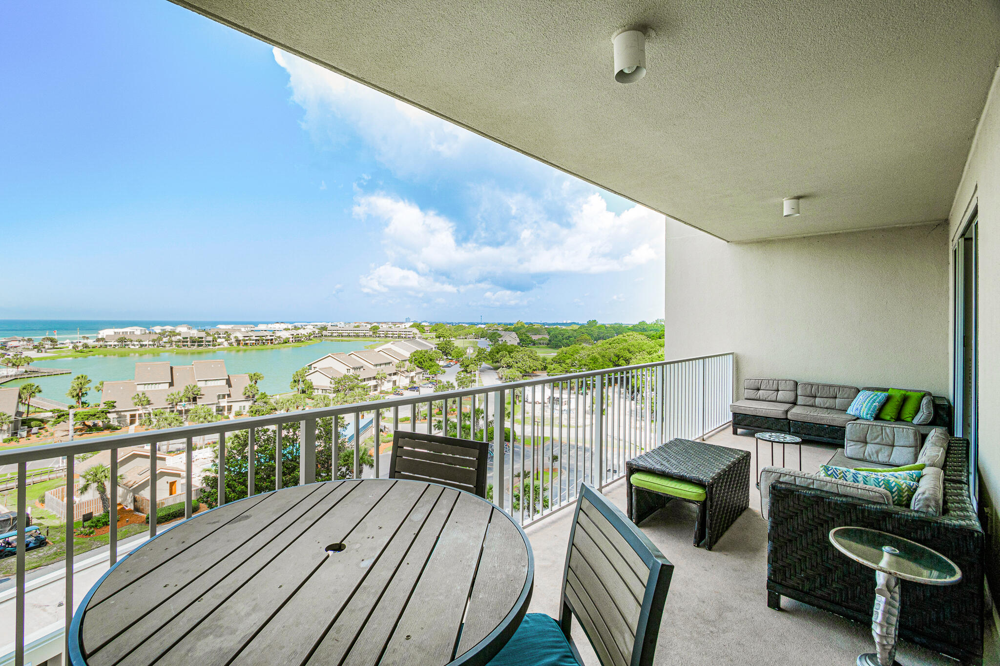 ARIEL DUNES II - Residential