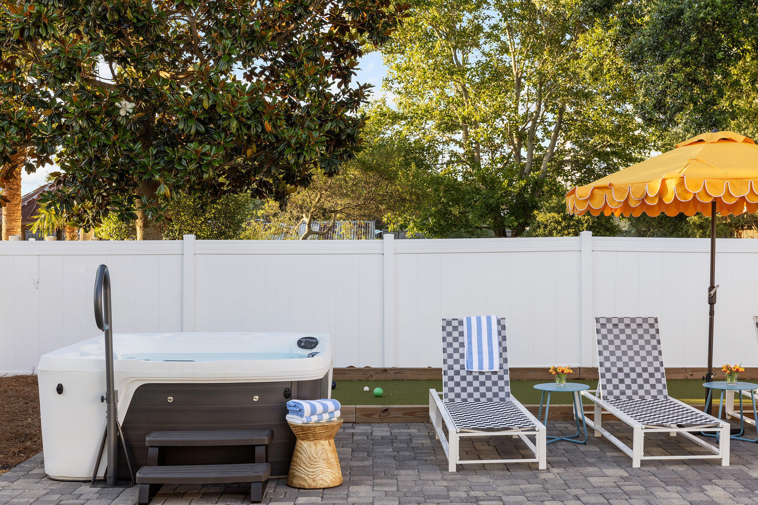 CRYSTAL BEACH - Residential