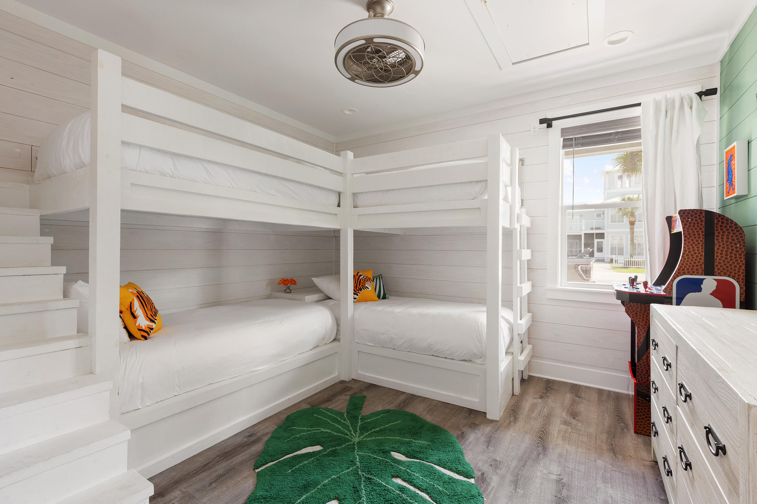 CRYSTAL BEACH - Residential